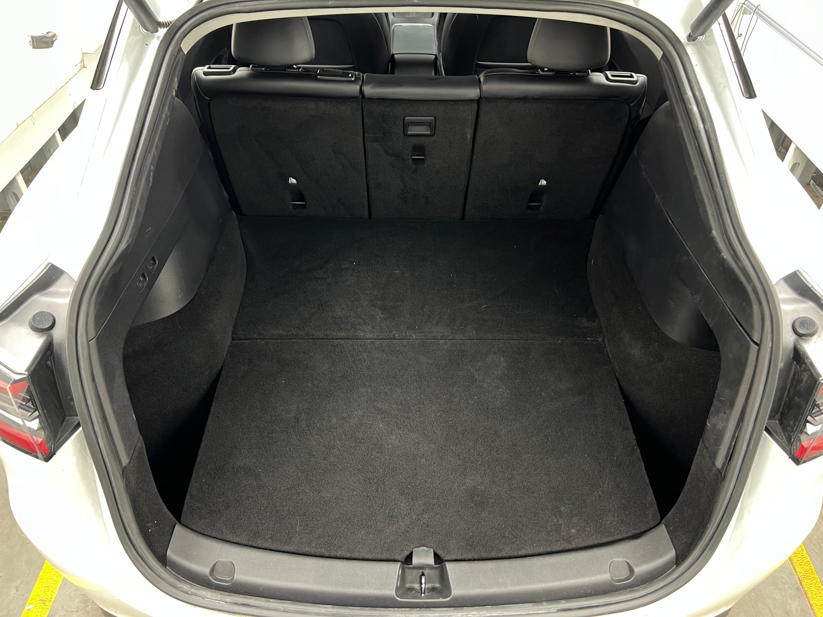 Thumbnail: 2021 Tesla Model Y - 6