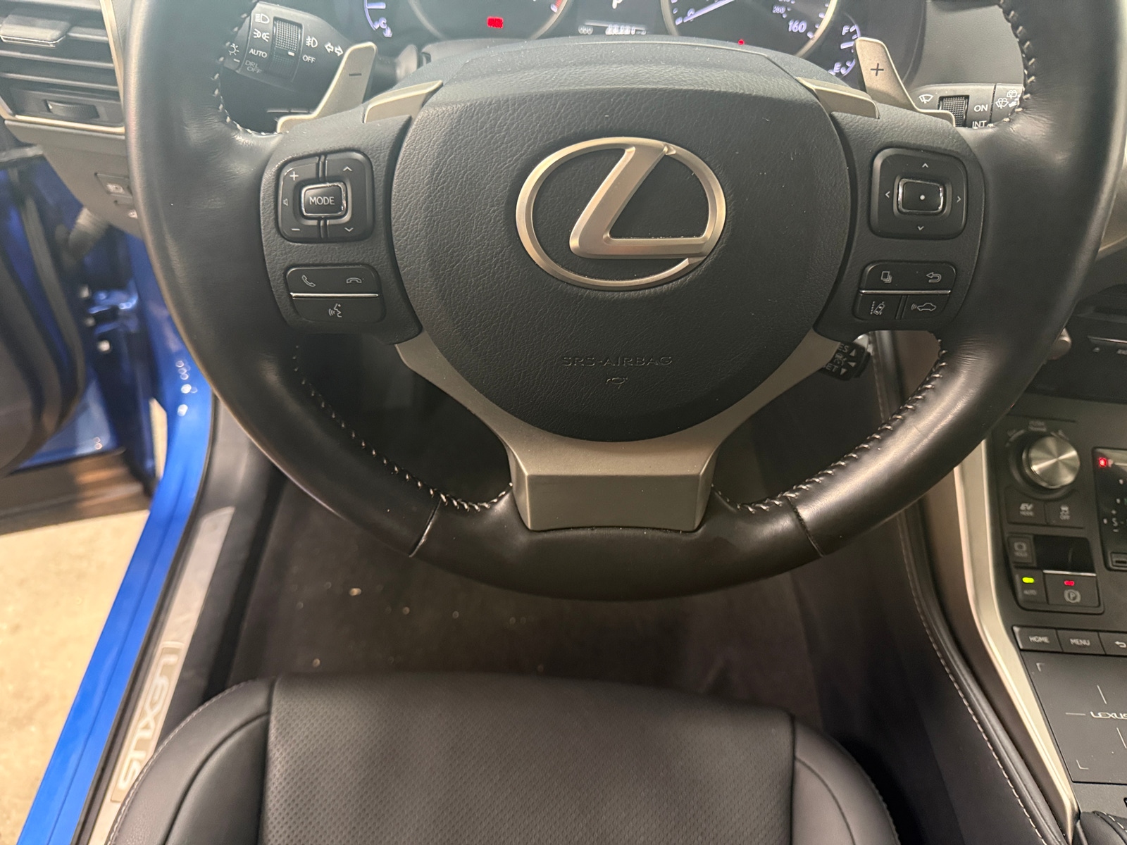 Thumbnail: 2020 Lexus NX - 4