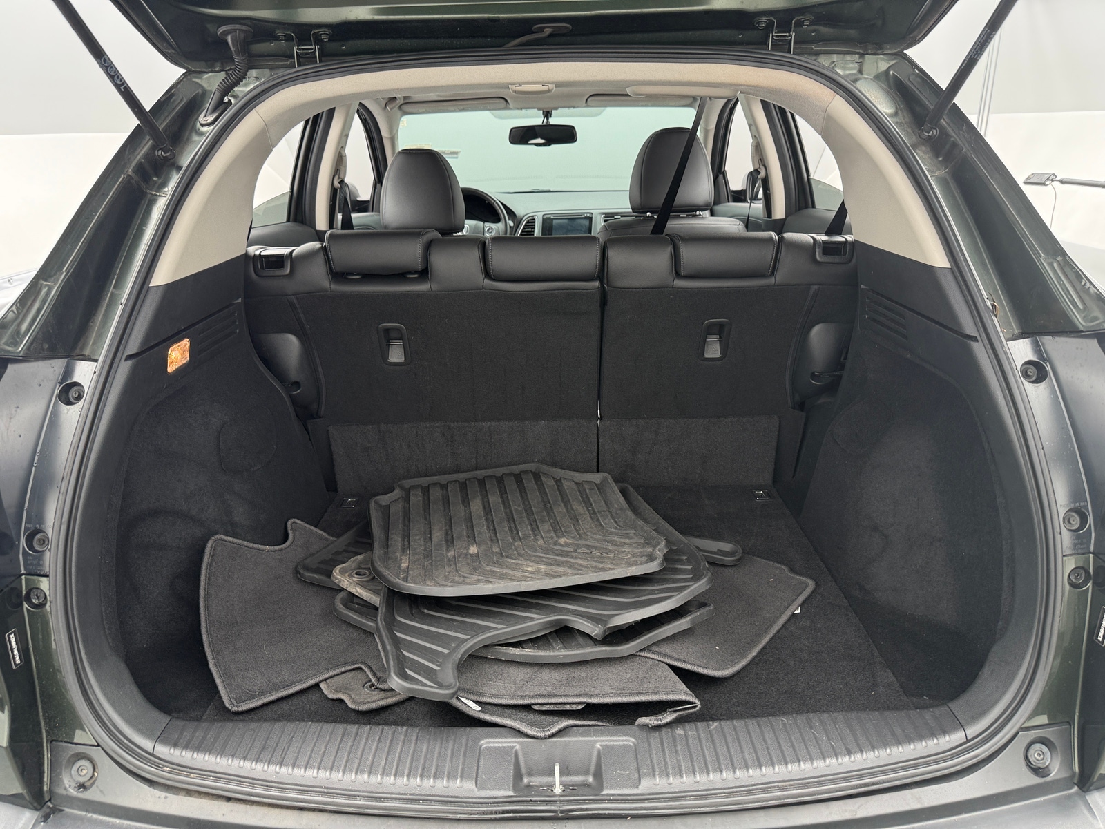 Thumbnail: 2017 Honda HR-V - 6