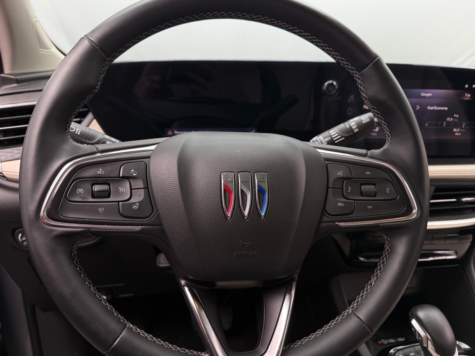 Thumbnail: 2024 Buick Encore GX - 4