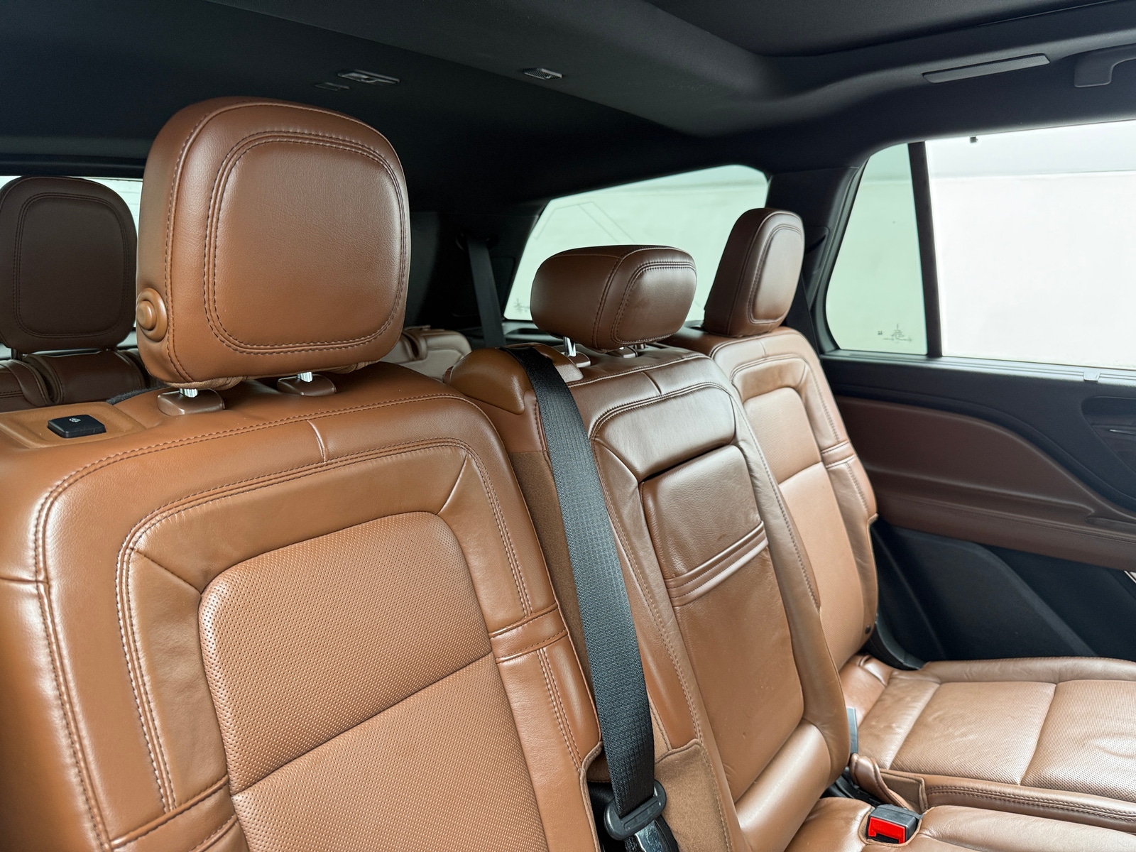 Thumbnail: 2020 Lincoln Aviator - 5