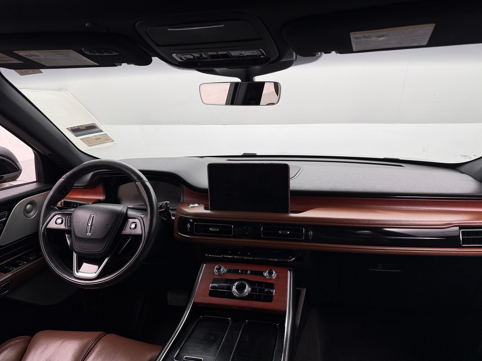 Thumbnail: 2020 Lincoln Aviator - 2