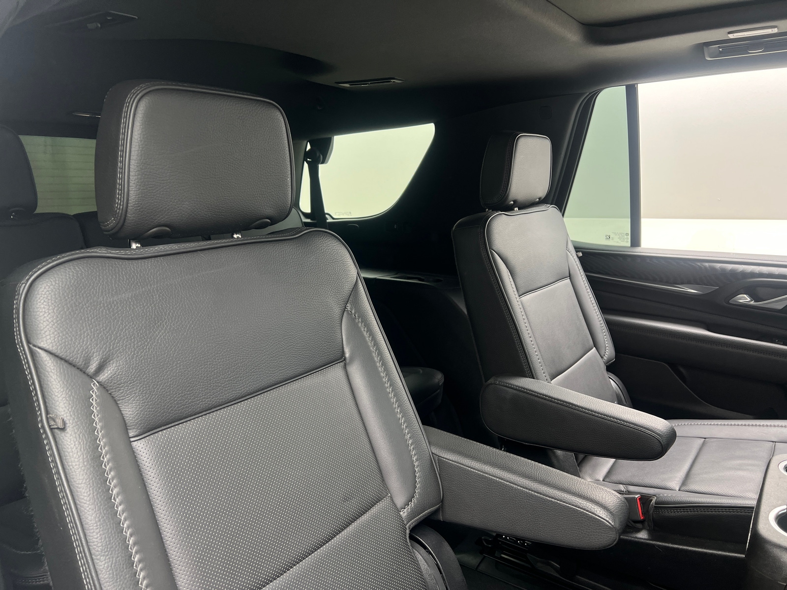 Thumbnail: 2023 GMC Yukon - 5