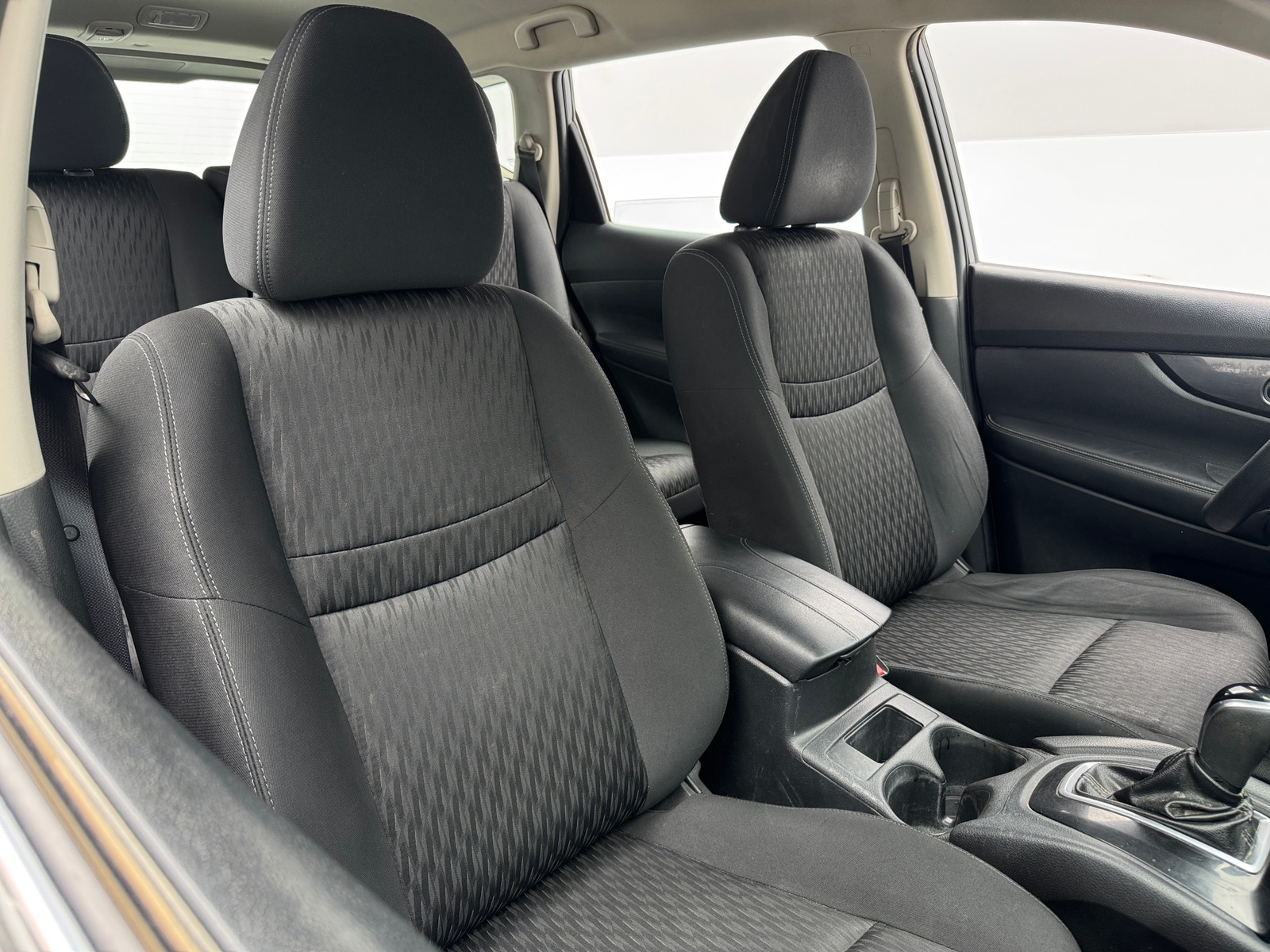 Thumbnail: 2020 Nissan Rogue - 2