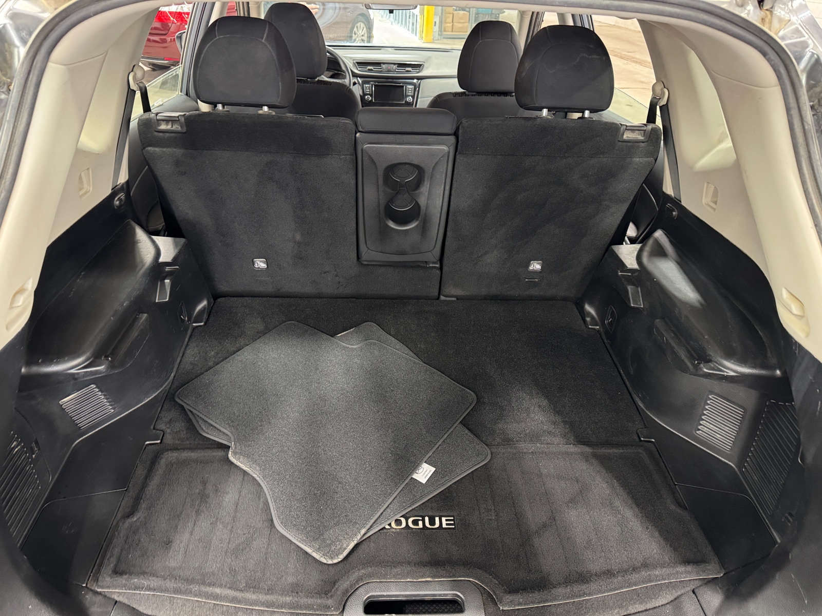 Thumbnail: 2020 Nissan Rogue - 7