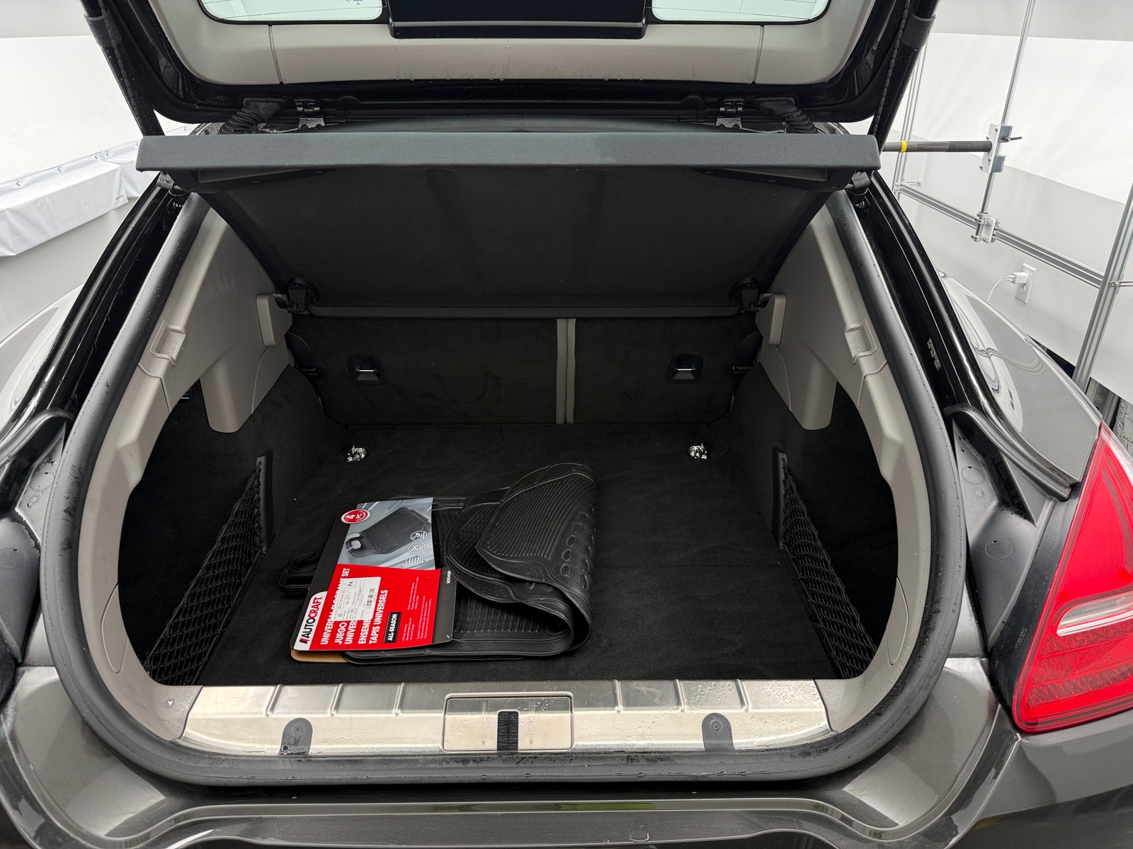 Thumbnail: 2013 Porsche Panamera - 6