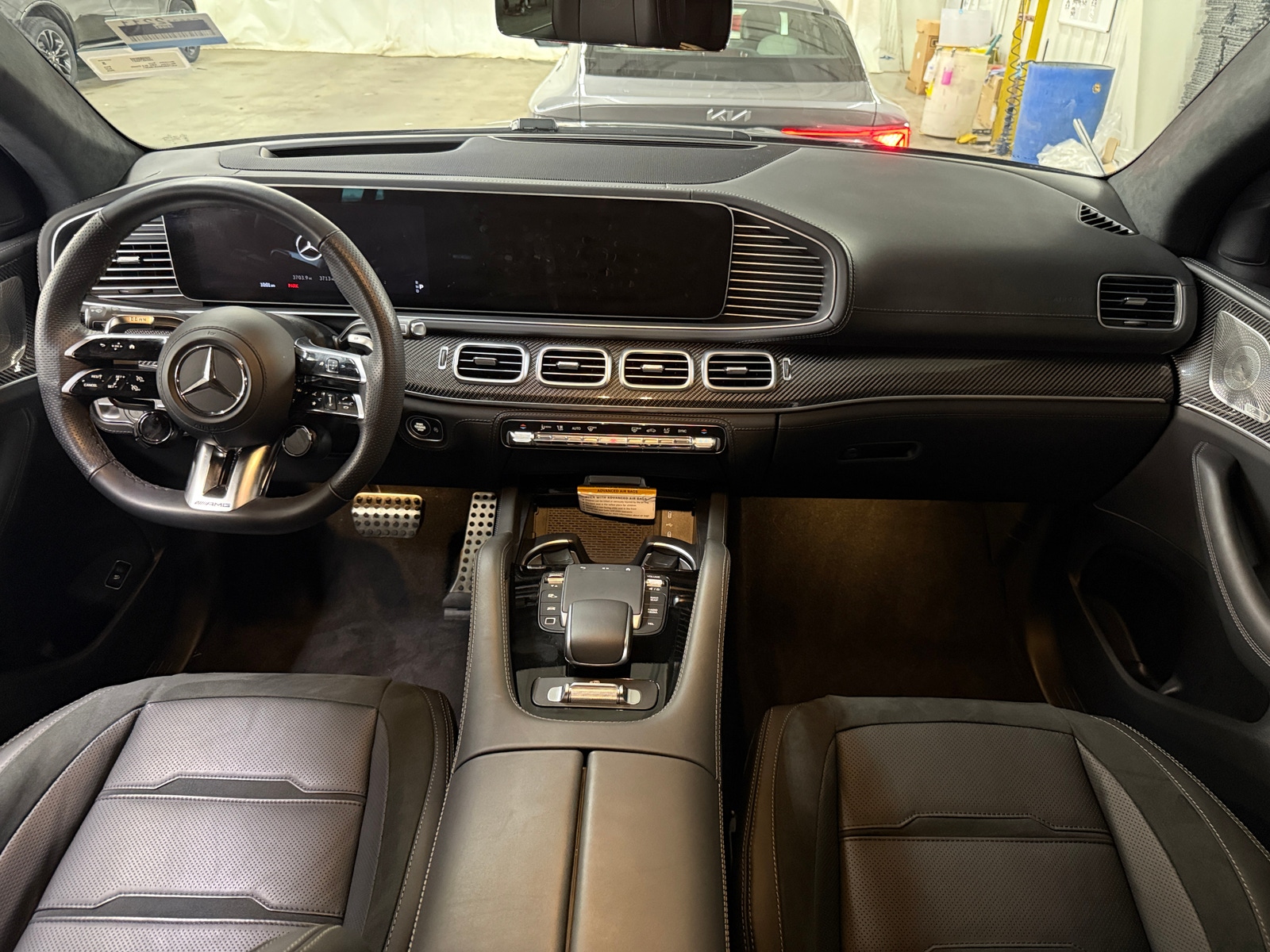 Thumbnail: 2025 Mercedes-Benz GLE - 2