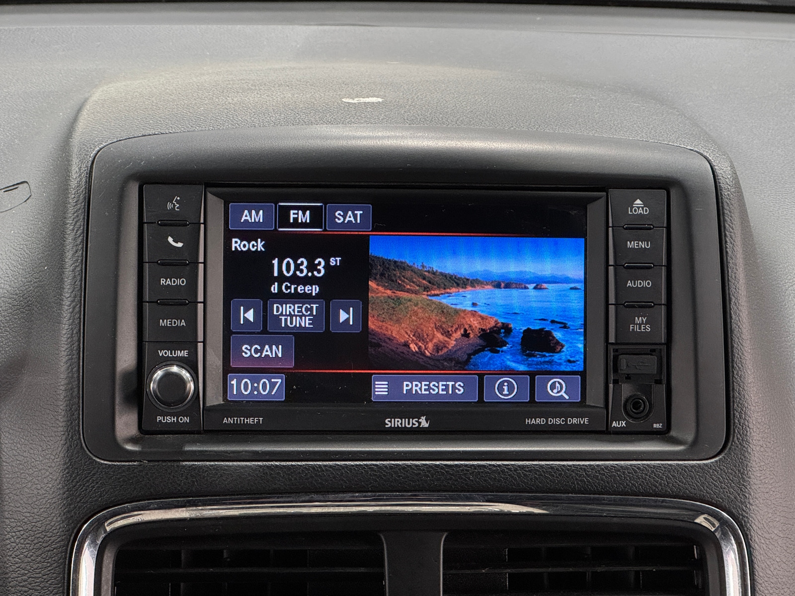 Thumbnail: 2019 Dodge Grand Caravan - 3