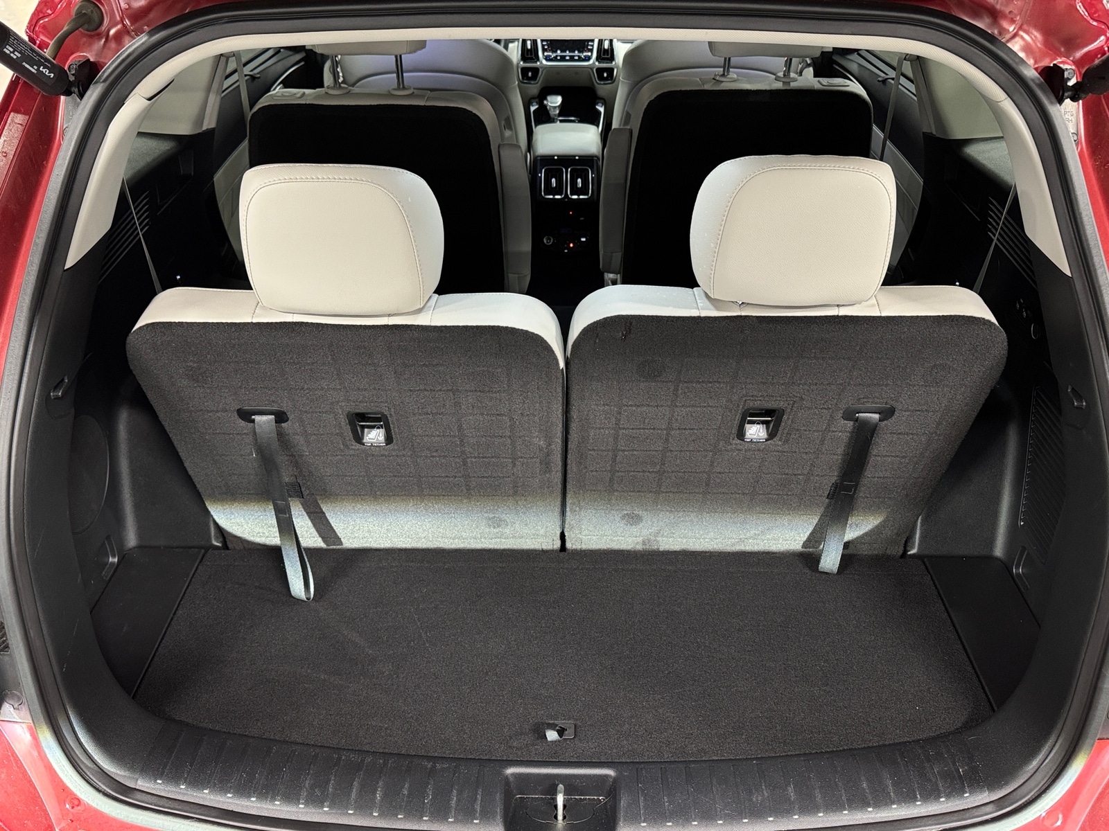 Thumbnail: 2023 Kia Sorento - 6