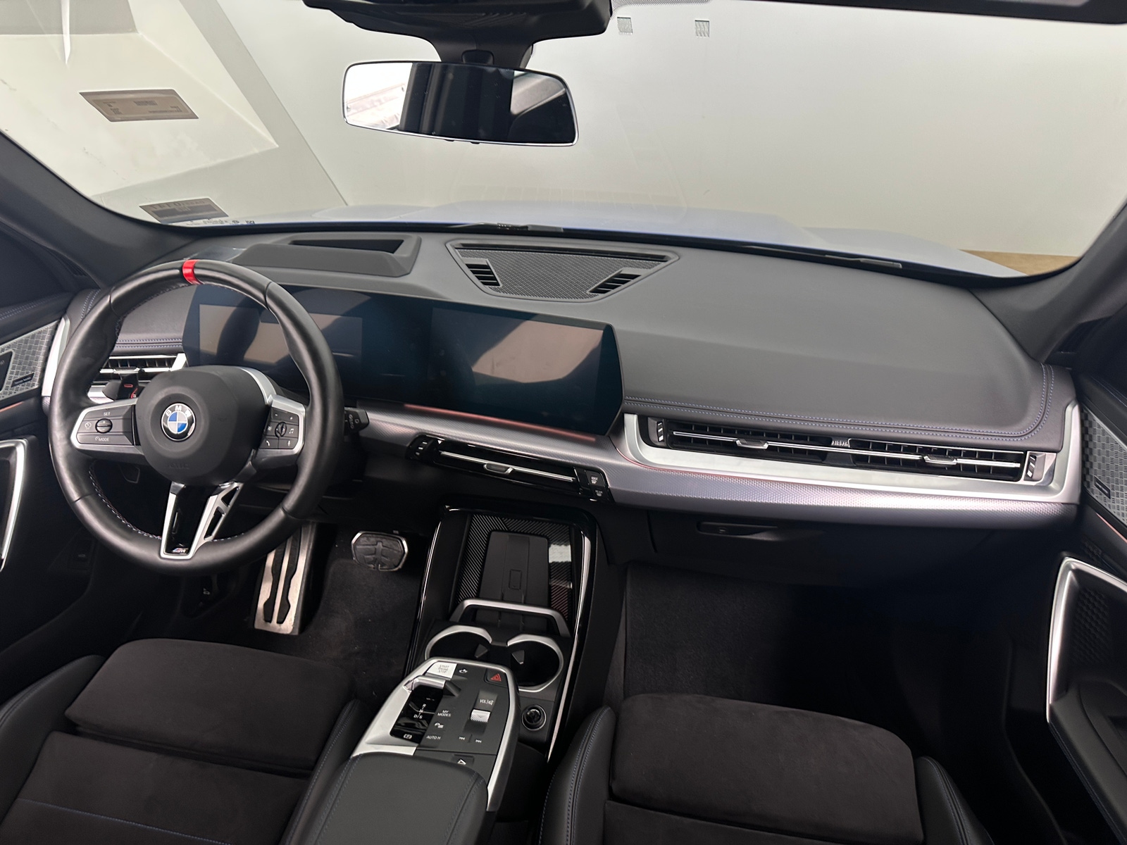 Thumbnail: 2024 BMW X1 - 2