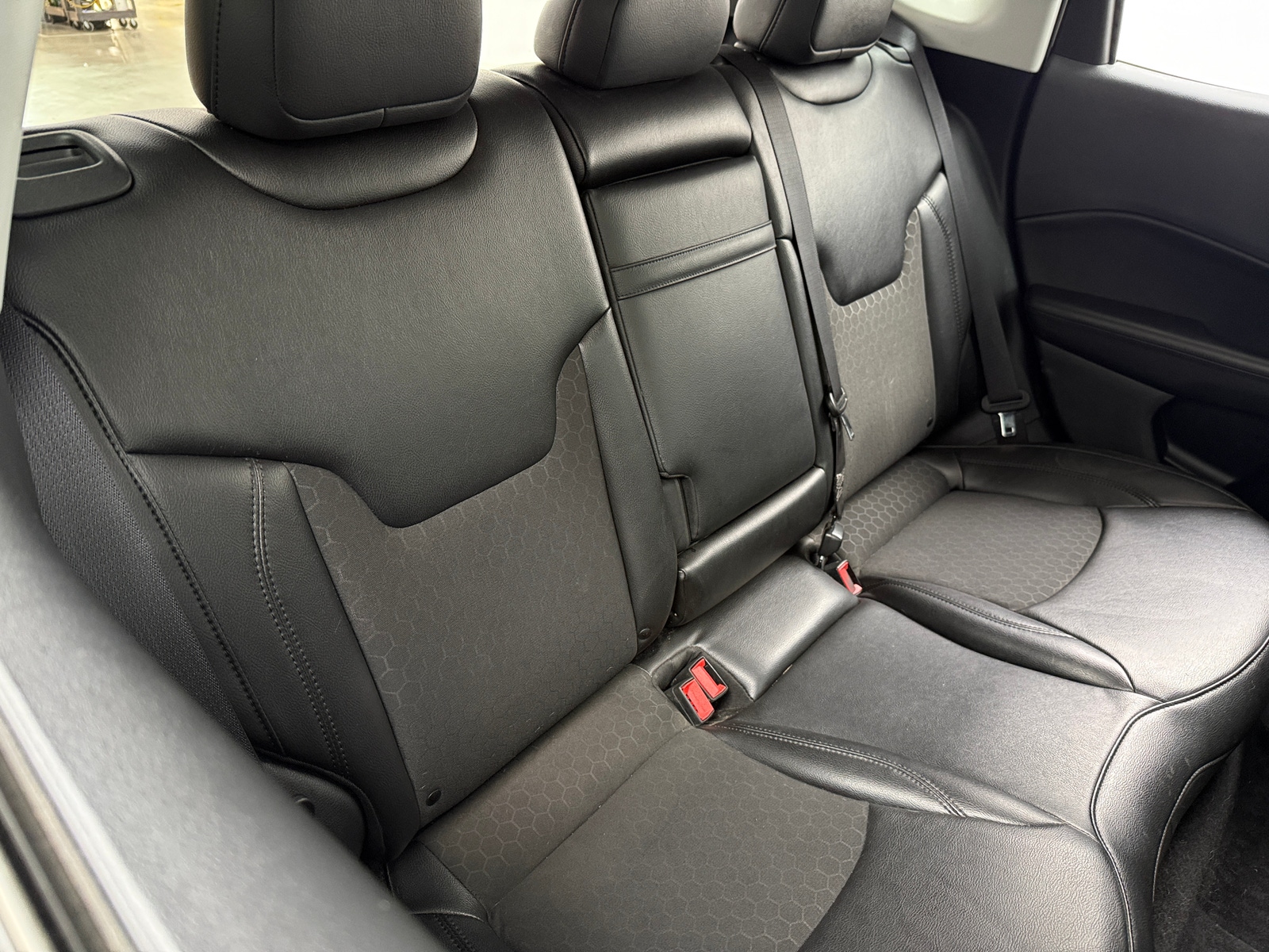 Thumbnail: 2020 Jeep Compass - 6