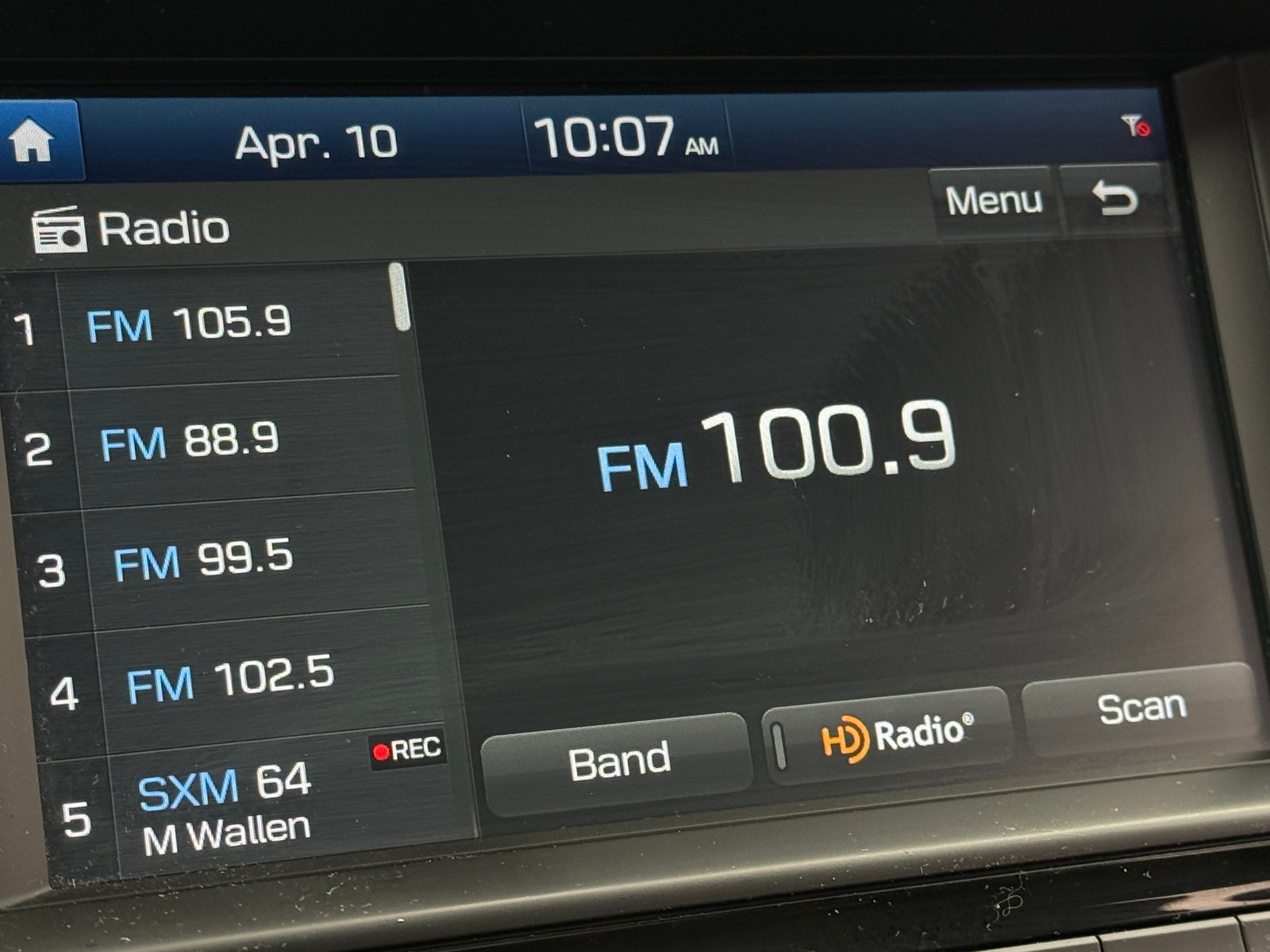 Thumbnail: 2019 Hyundai Elantra - 3