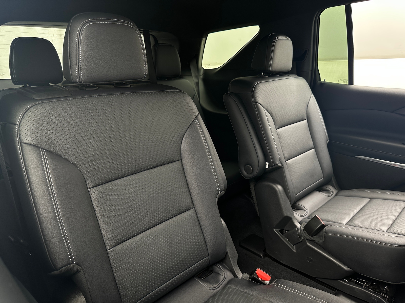 Thumbnail: 2024 Chevrolet Traverse - 6