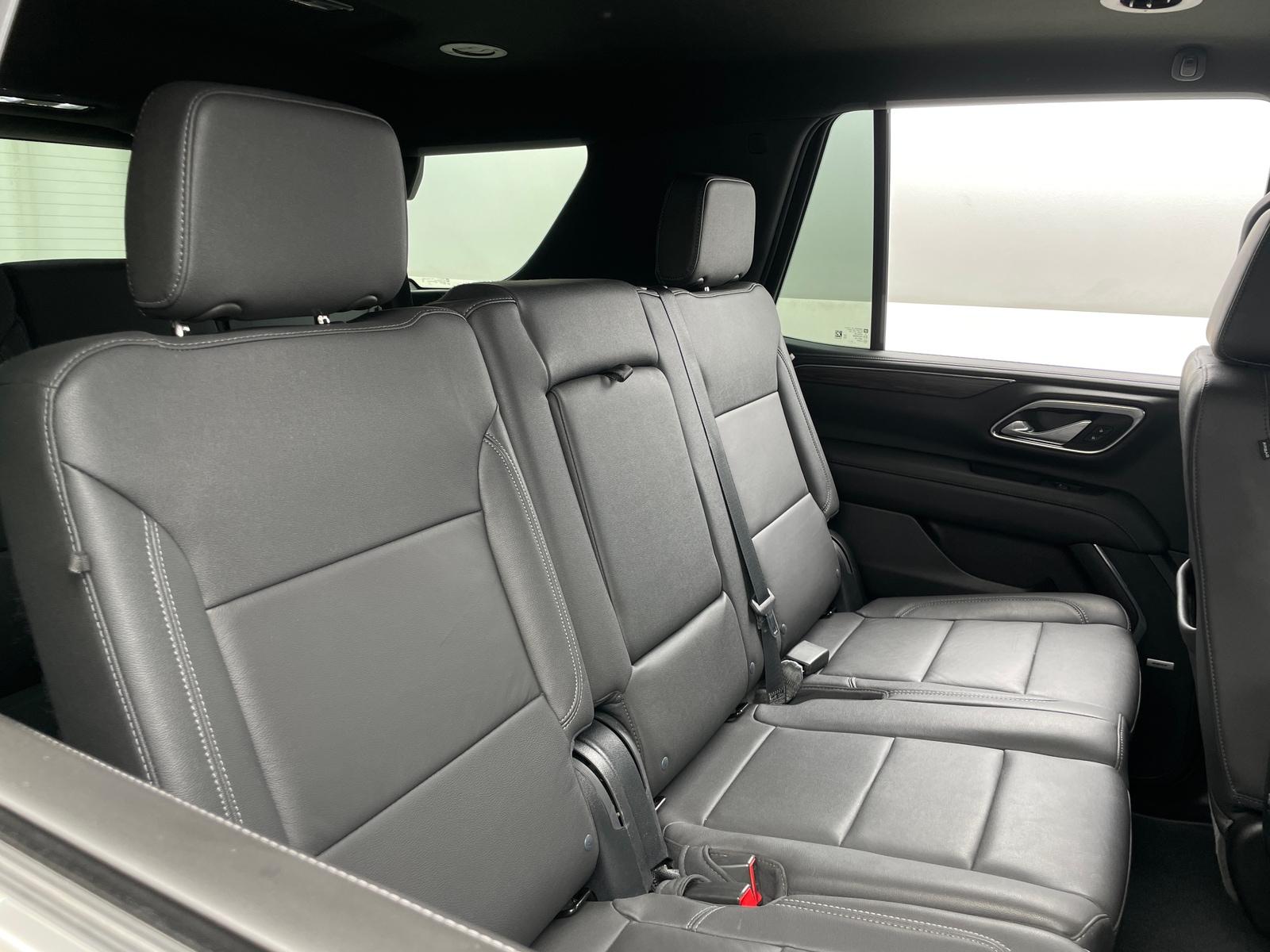 Thumbnail: 2023 Chevrolet Tahoe - 5