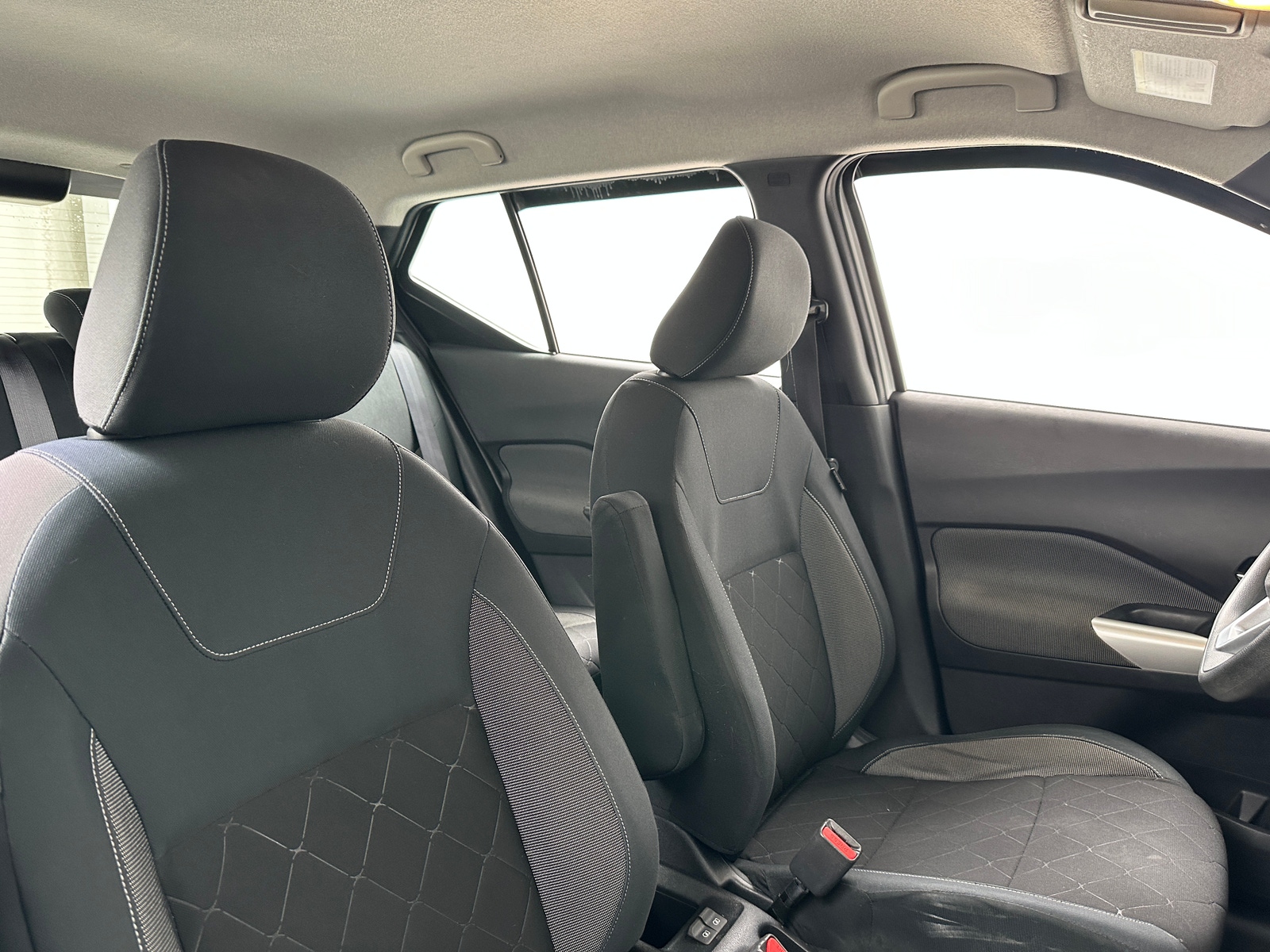 Thumbnail: 2019 Nissan Kicks - 2