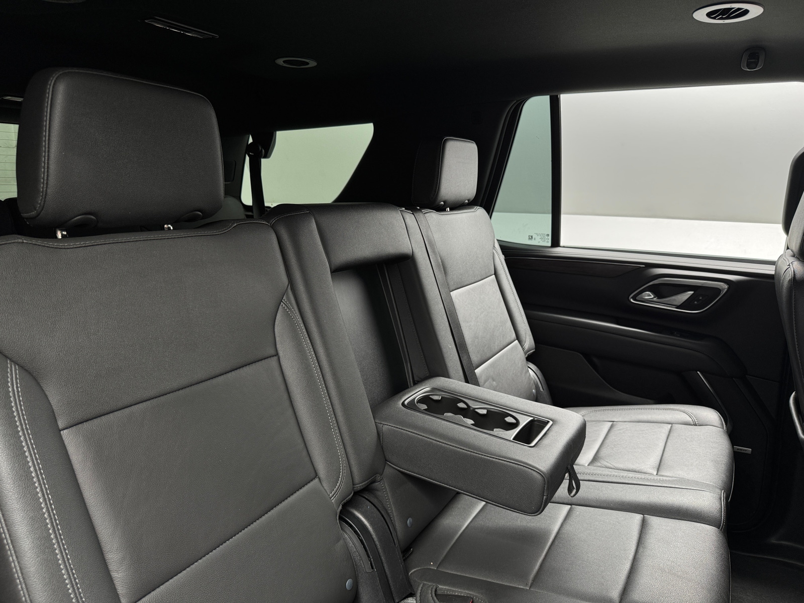 Thumbnail: 2023 Chevrolet Tahoe - 5