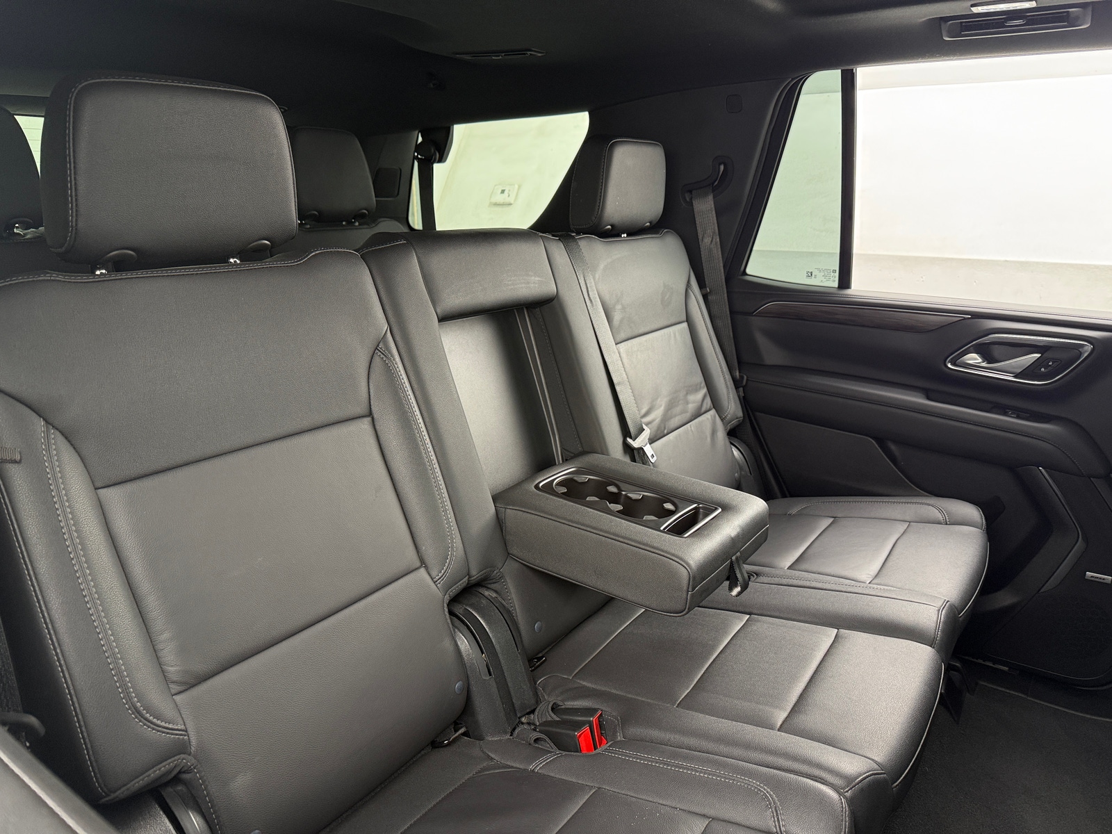 Thumbnail: 2022 Chevrolet Tahoe - 5