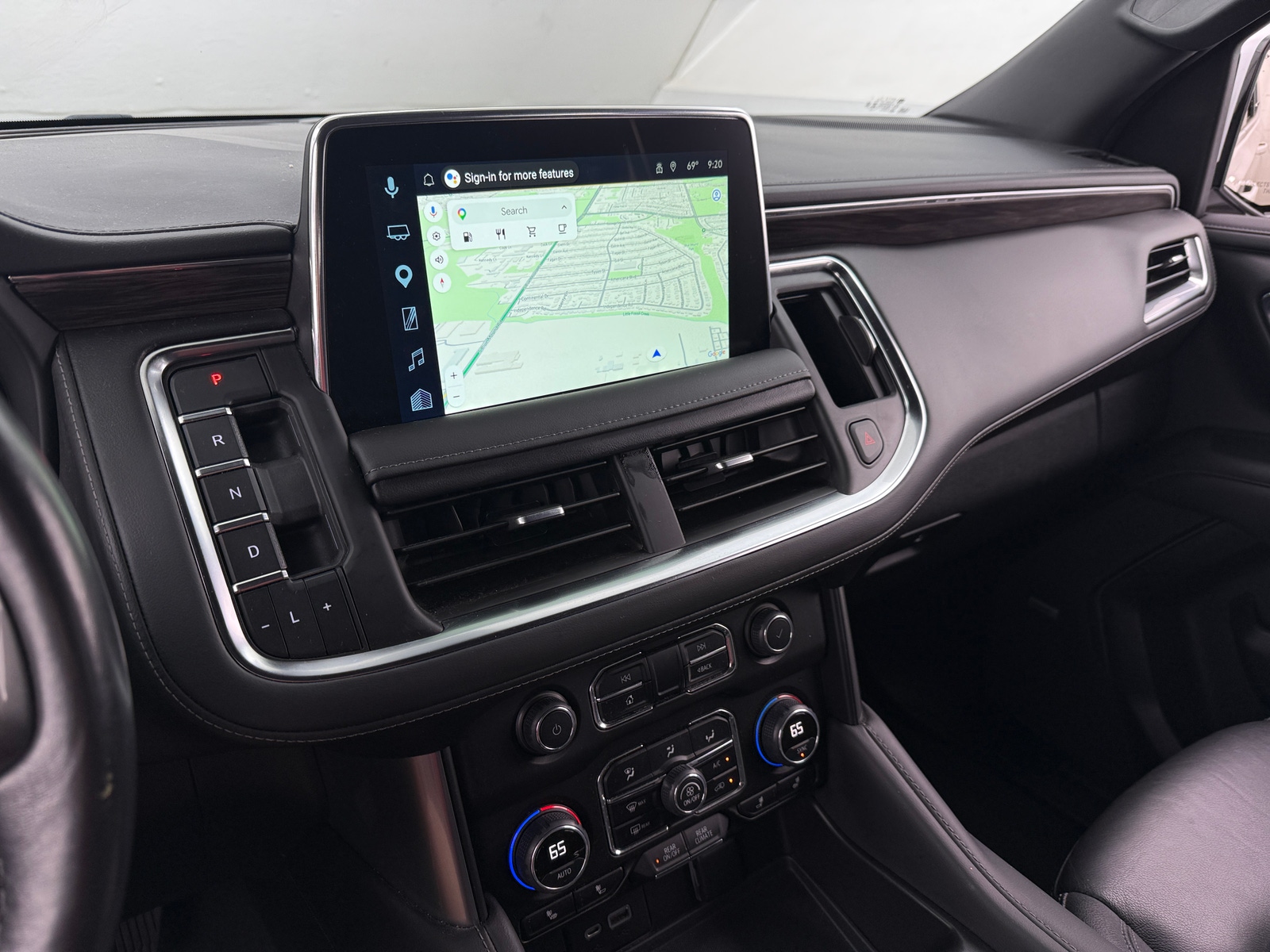 Thumbnail: 2022 Chevrolet Tahoe - 3