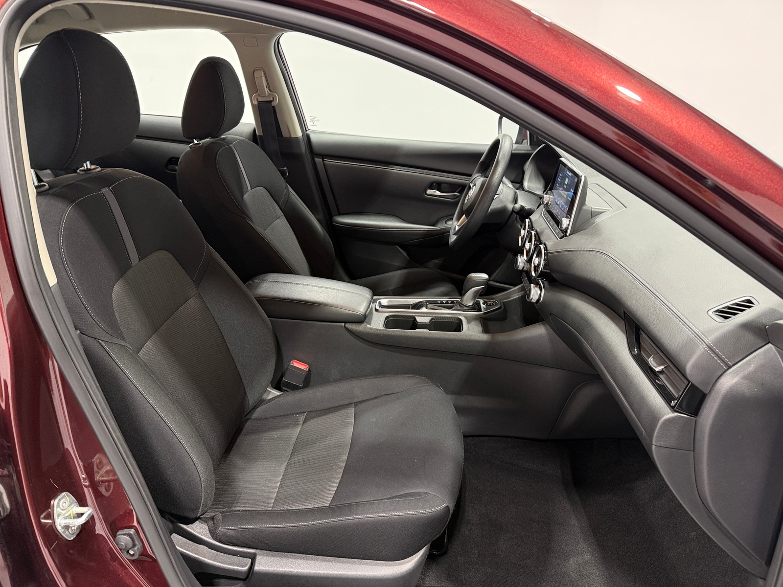 Thumbnail: 2025 Nissan Sentra - 2