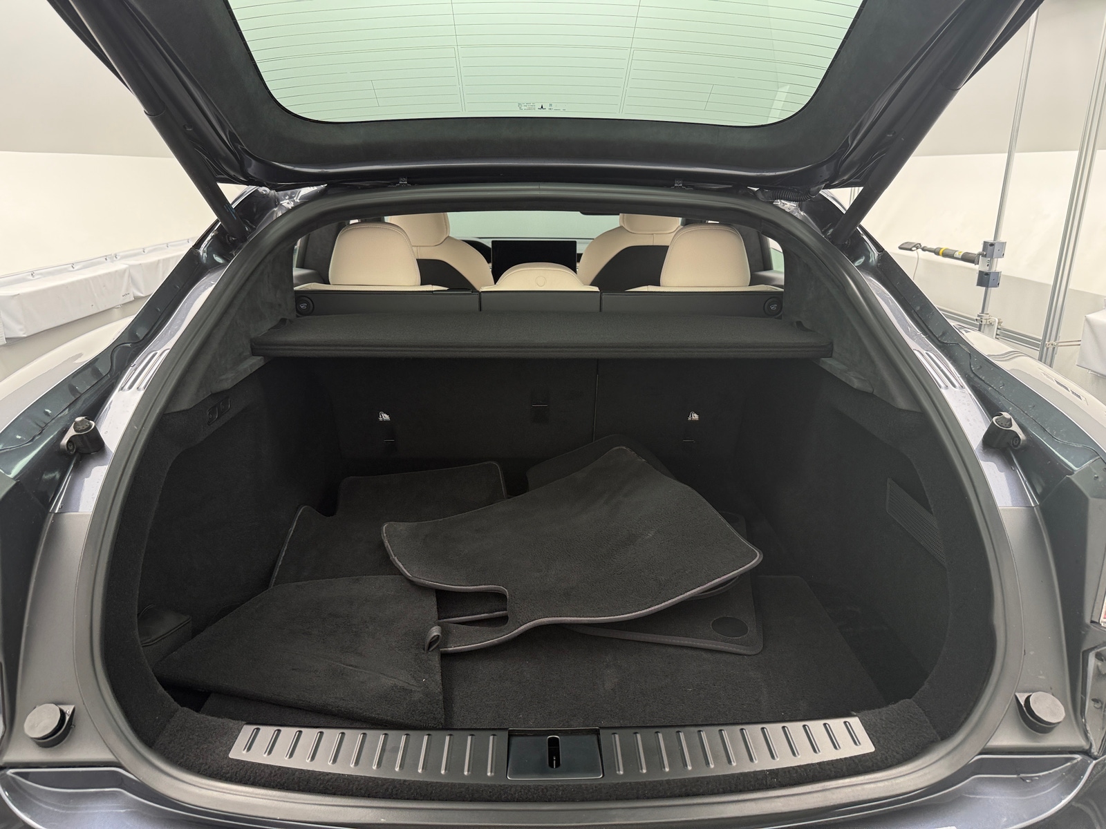 Thumbnail: 2021 Tesla Model S - 6