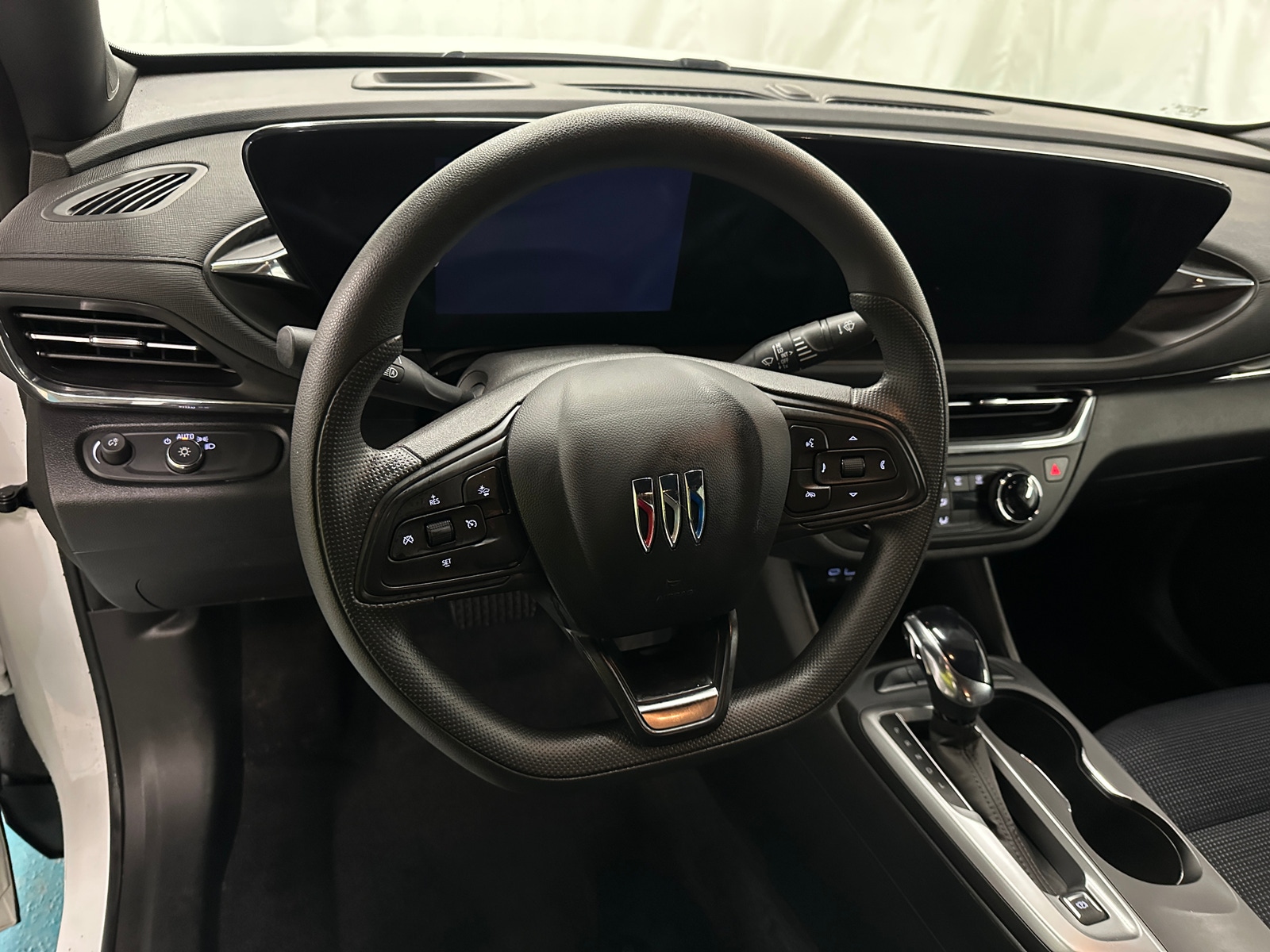 Thumbnail: 2025 Buick Envista - 4