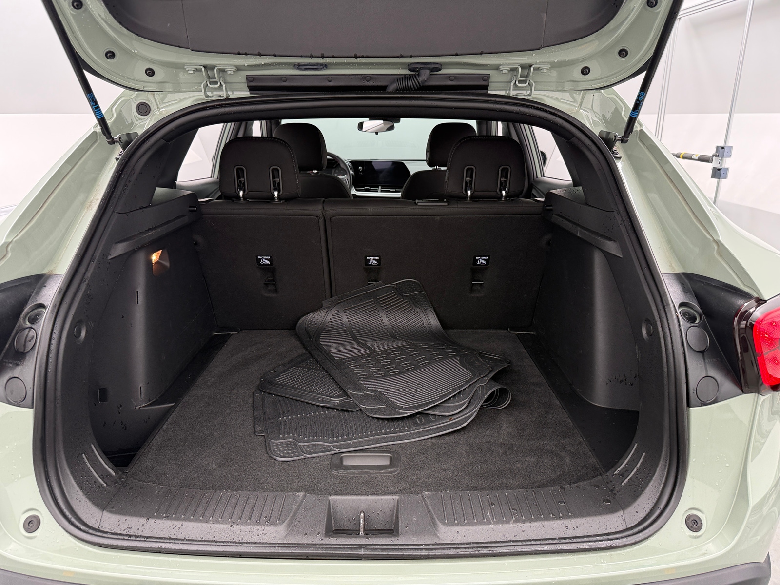 Thumbnail: 2024 Chevrolet Trax - 7