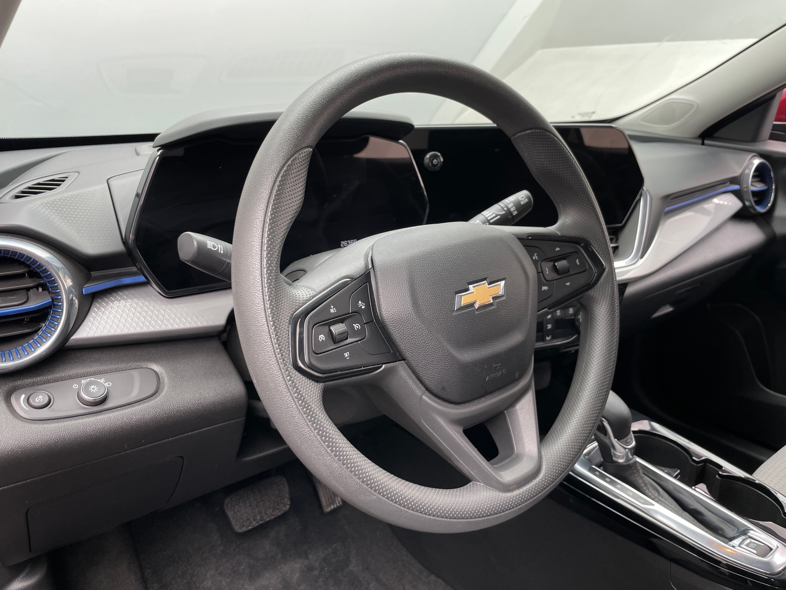 Thumbnail: 2025 Chevrolet Trax - 5