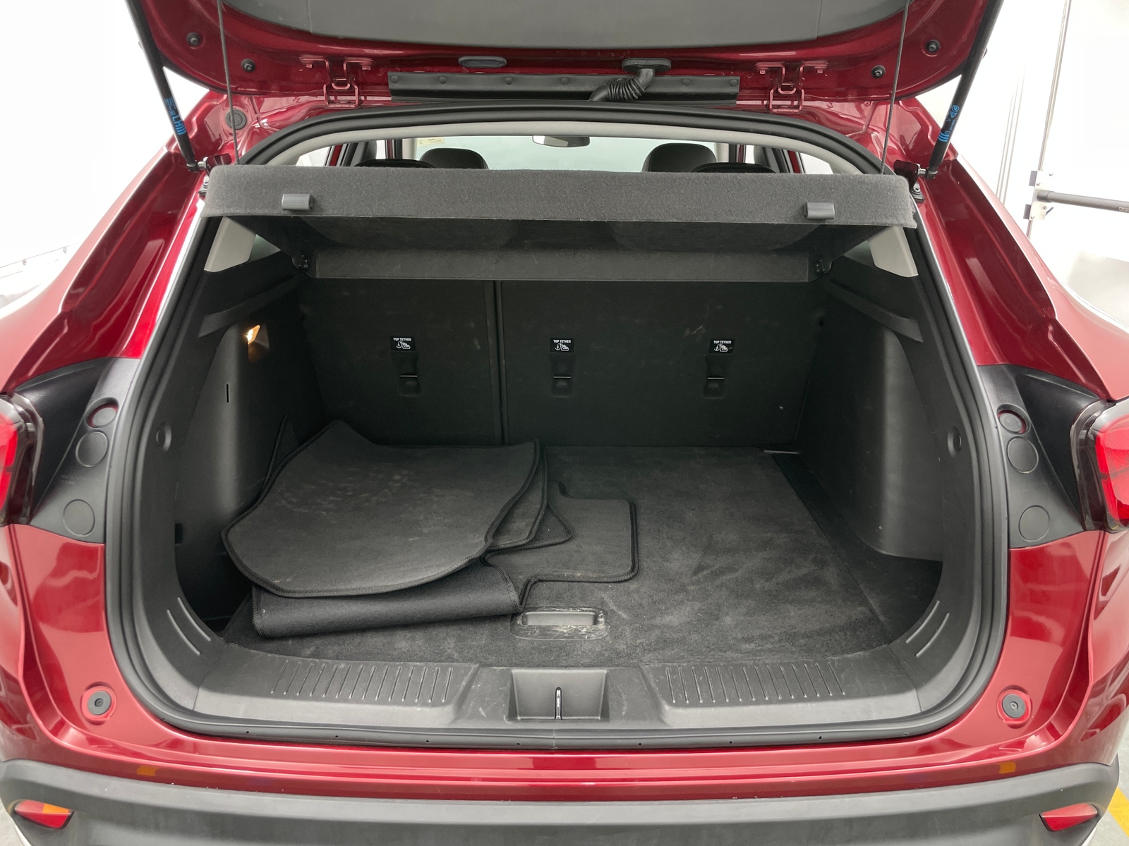 Thumbnail: 2025 Chevrolet Trax - 7