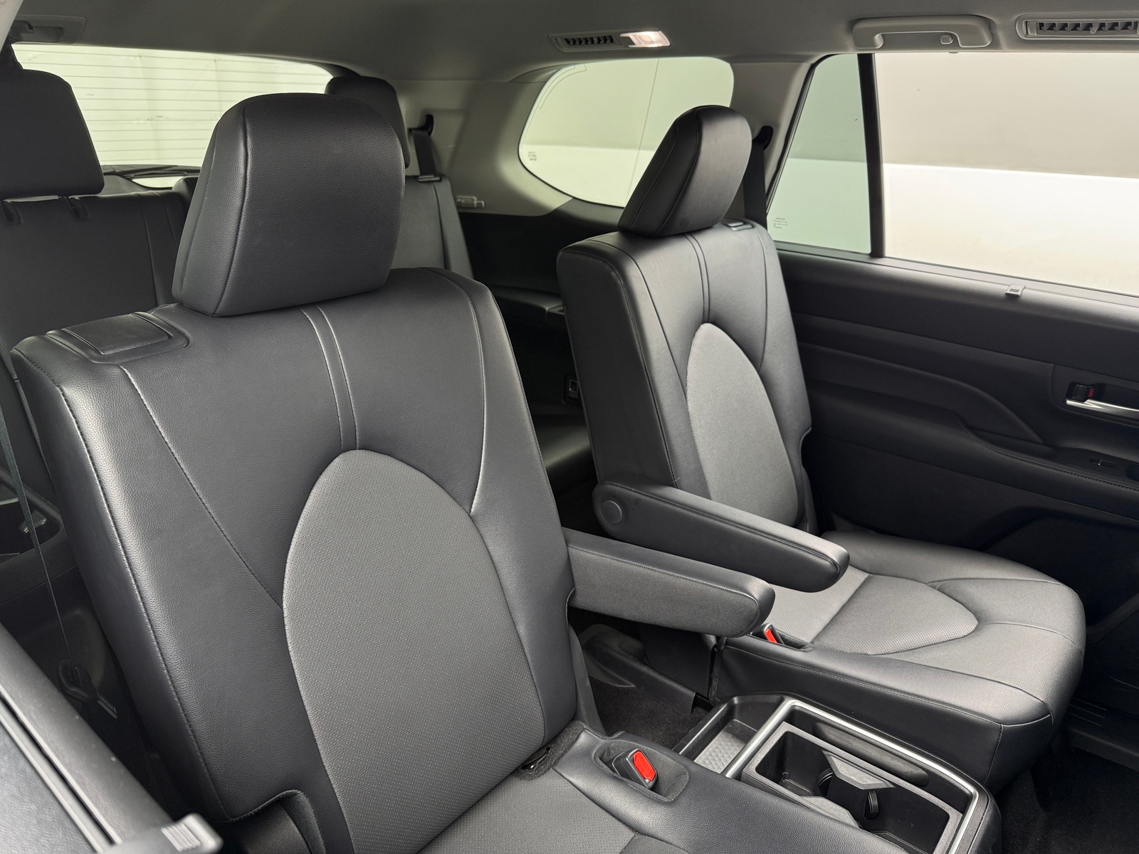 Thumbnail: 2025 Toyota Grand Highlander - 5