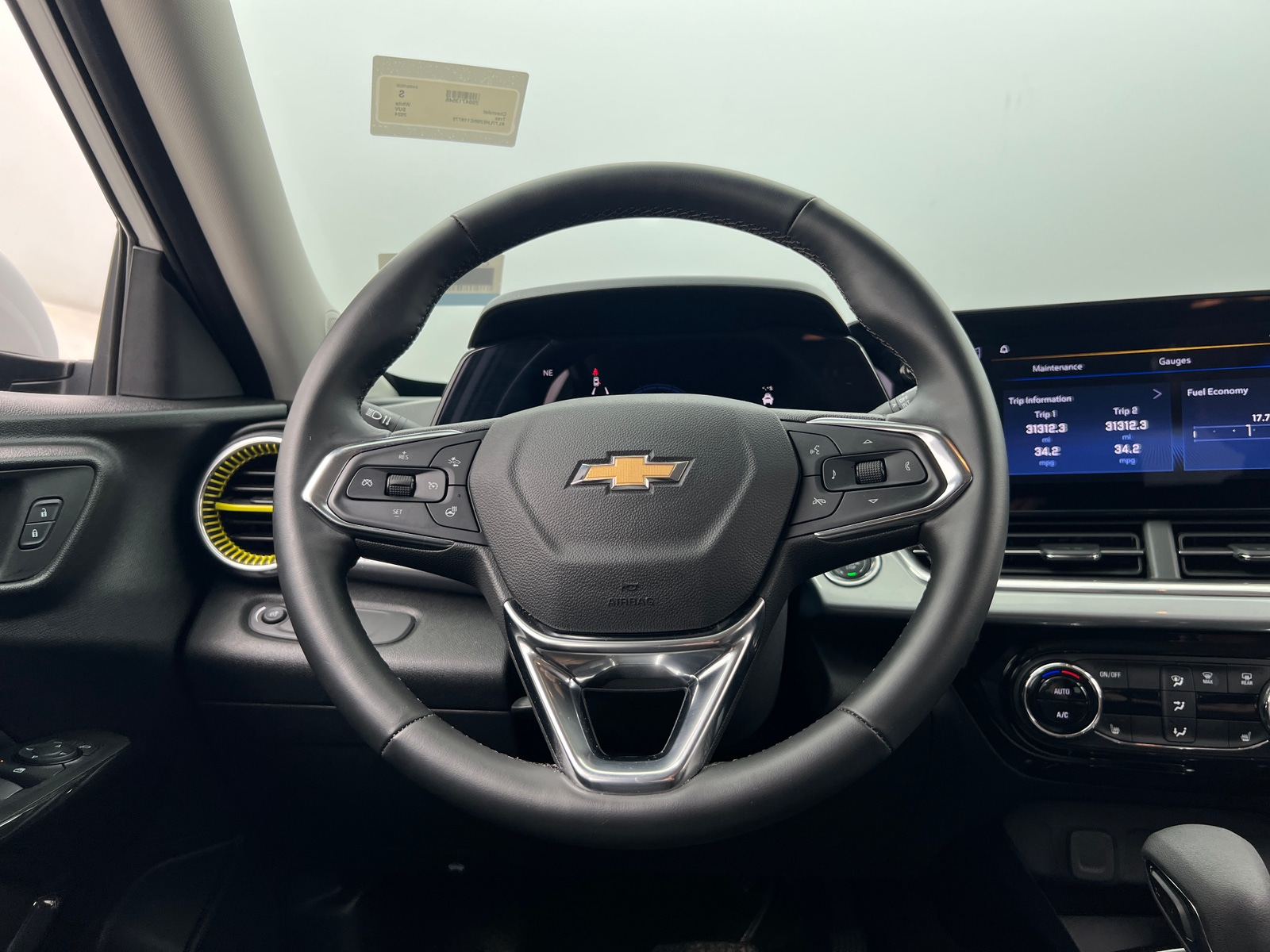 Thumbnail: 2024 Chevrolet Trax - 5