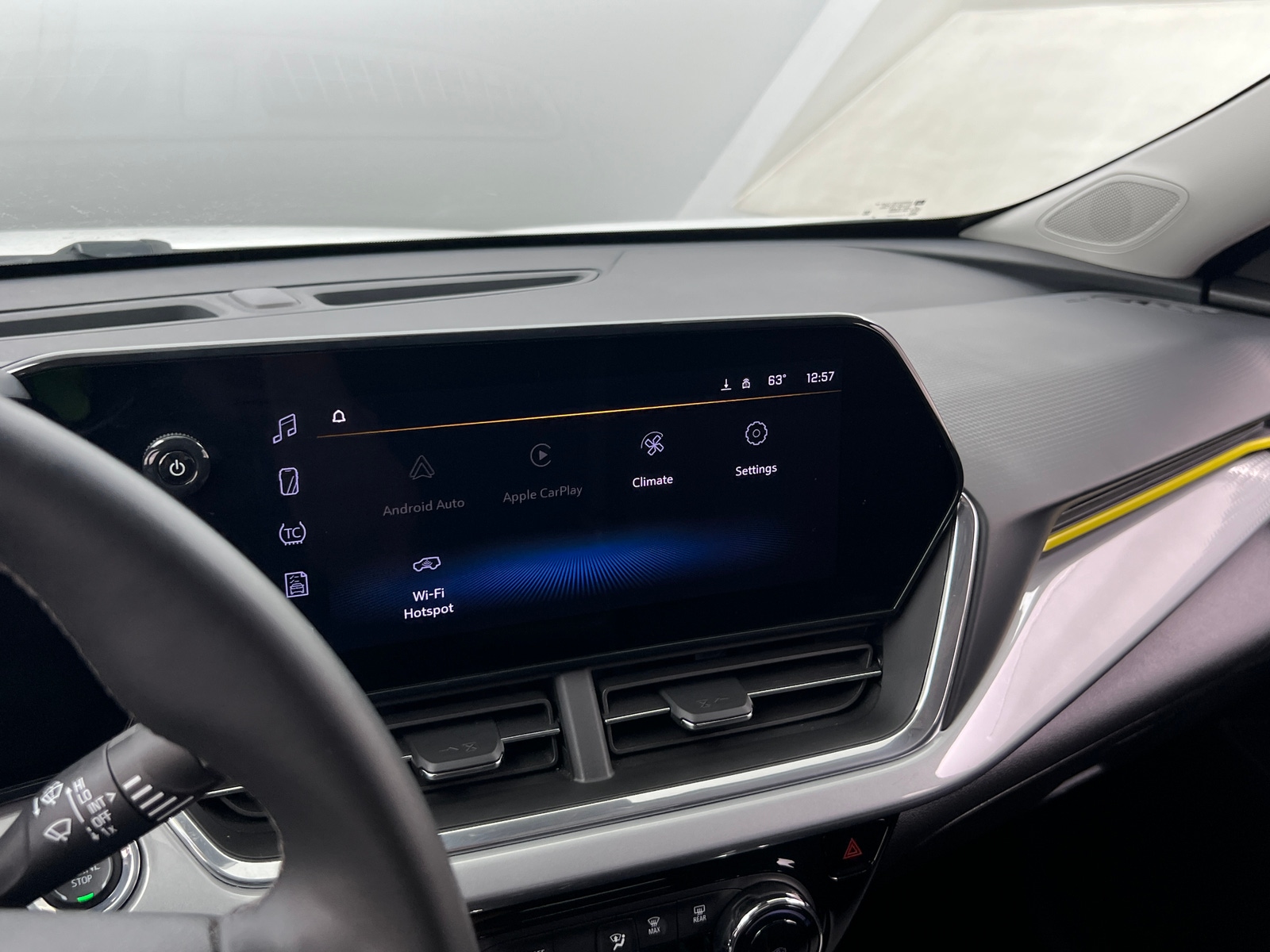 Thumbnail: 2024 Chevrolet Trax - 4