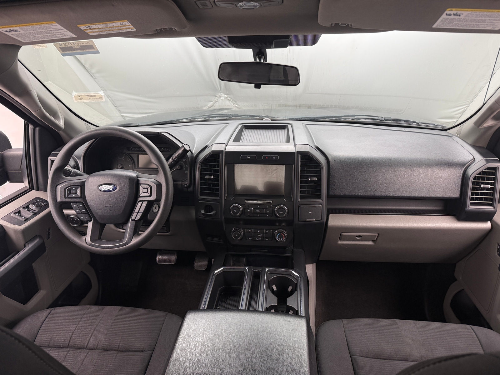 Thumbnail: 2020 Ford Econoline - 3