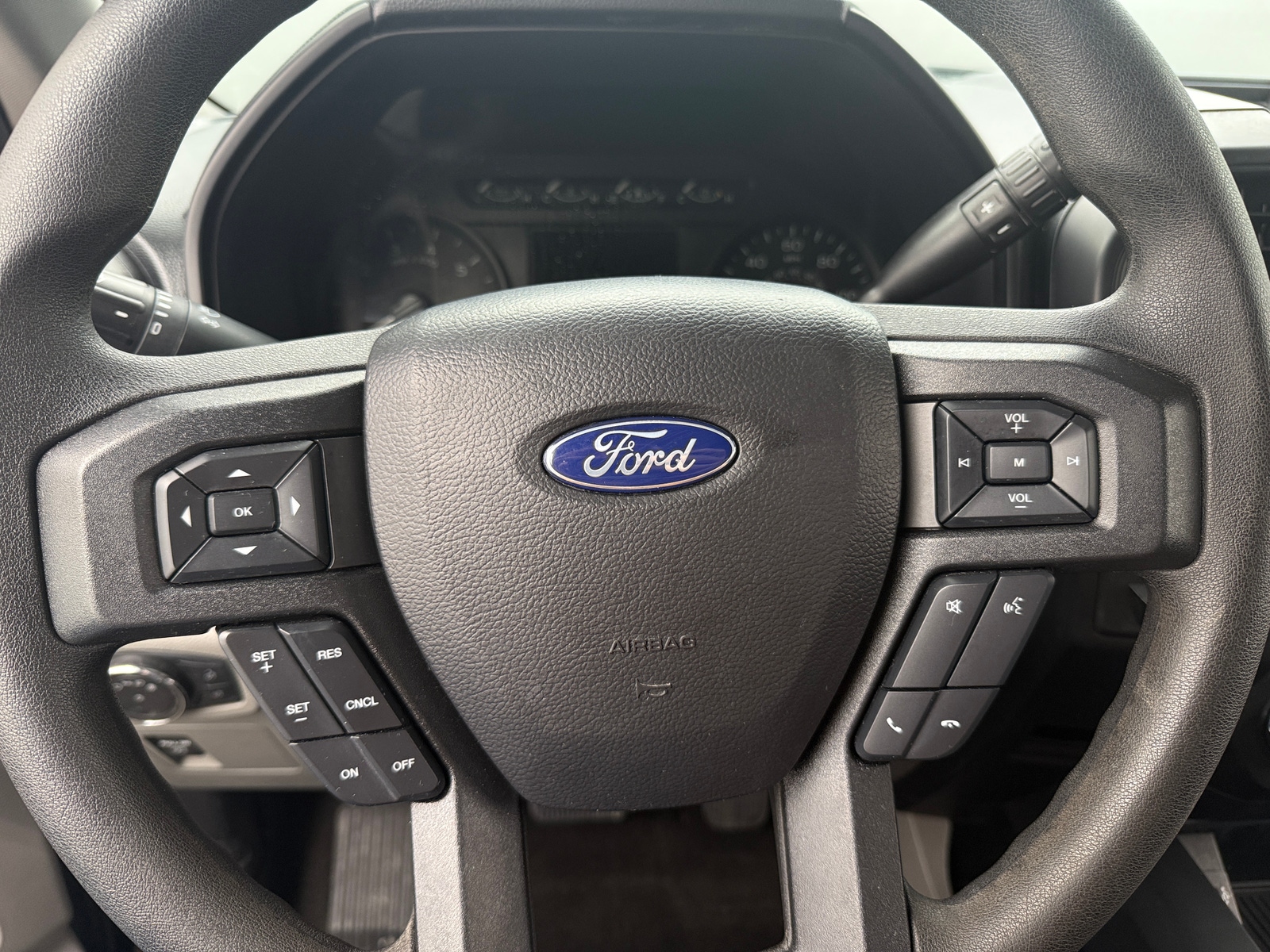 Thumbnail: 2020 Ford Econoline - 5