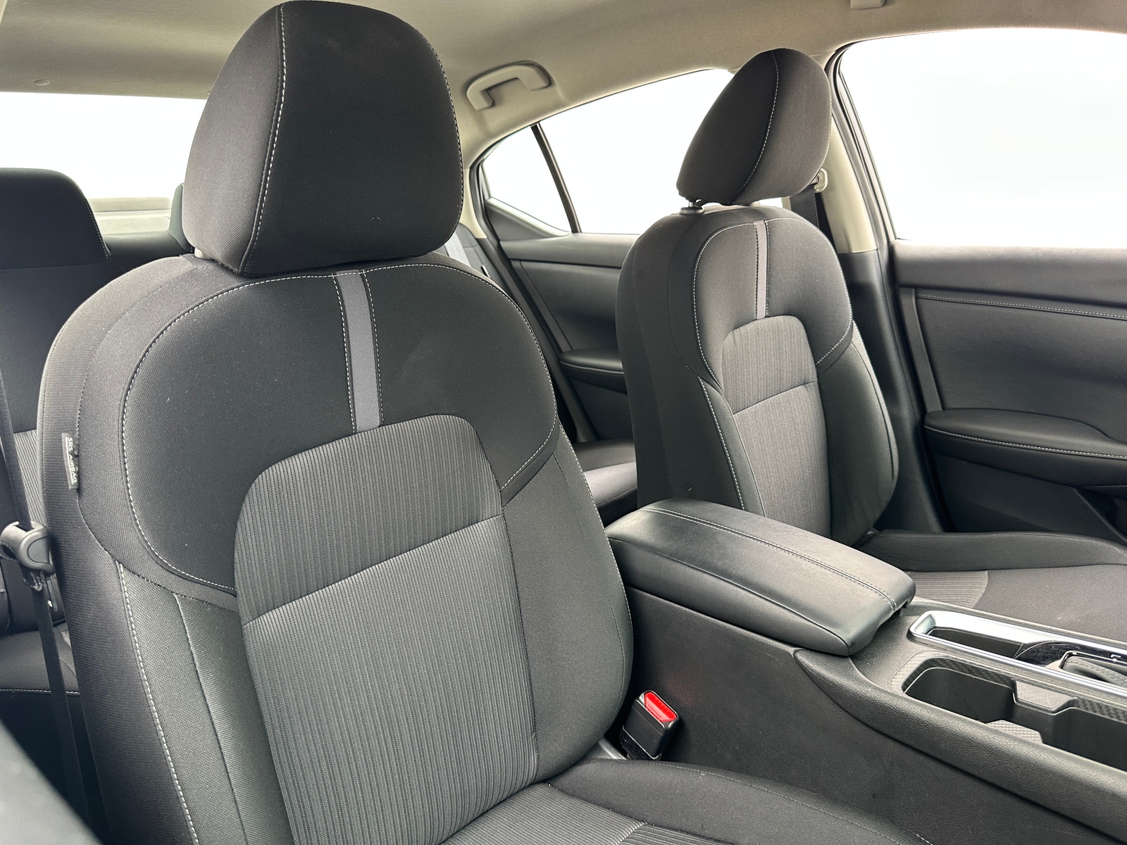 Thumbnail: 2025 Nissan Sentra - 2