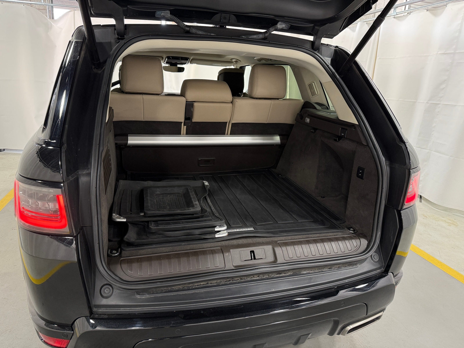 Thumbnail: 2018 Land Rover Range Rover Sport - 6