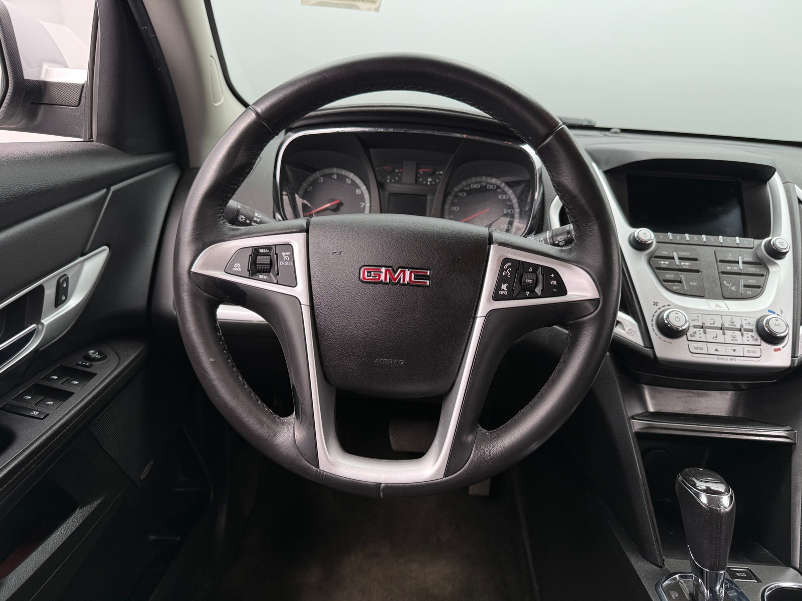 Thumbnail: 2017 GMC Terrain - 5