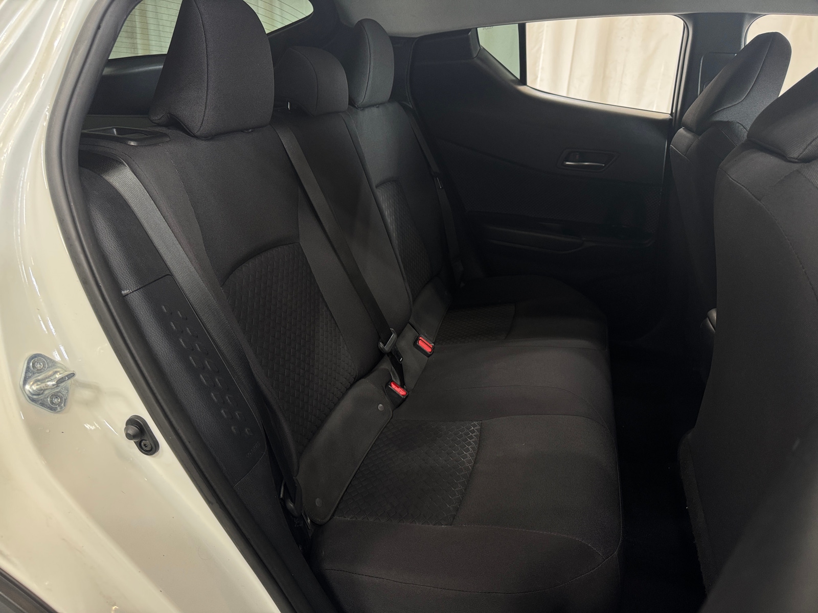 Thumbnail: 2021 Toyota C-HR - 6