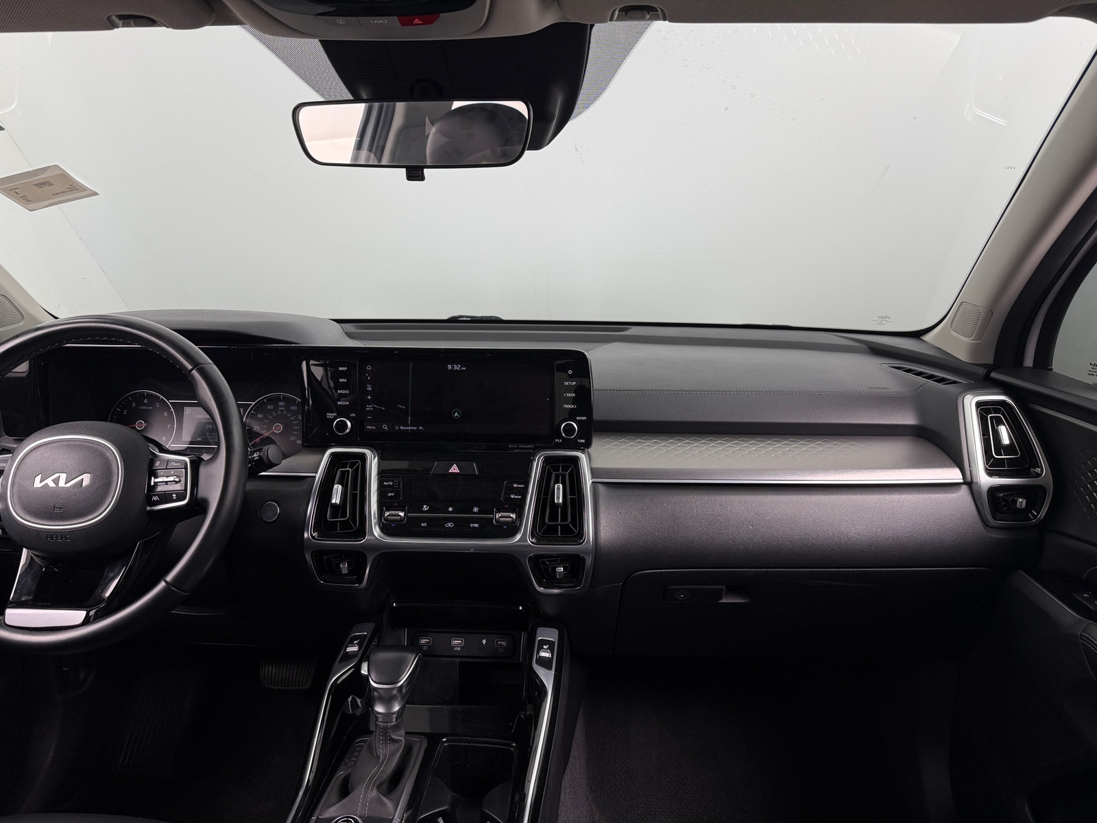 Thumbnail: 2022 Kia Sorento - 2