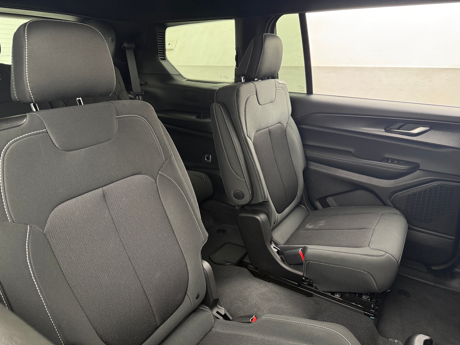 Thumbnail: 2025 Jeep Grand Cherokee L - 6