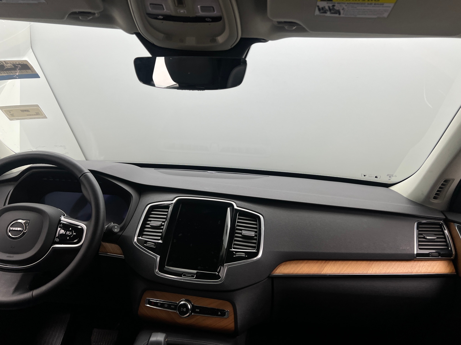 Thumbnail: 2025 Volvo XC90 - 2