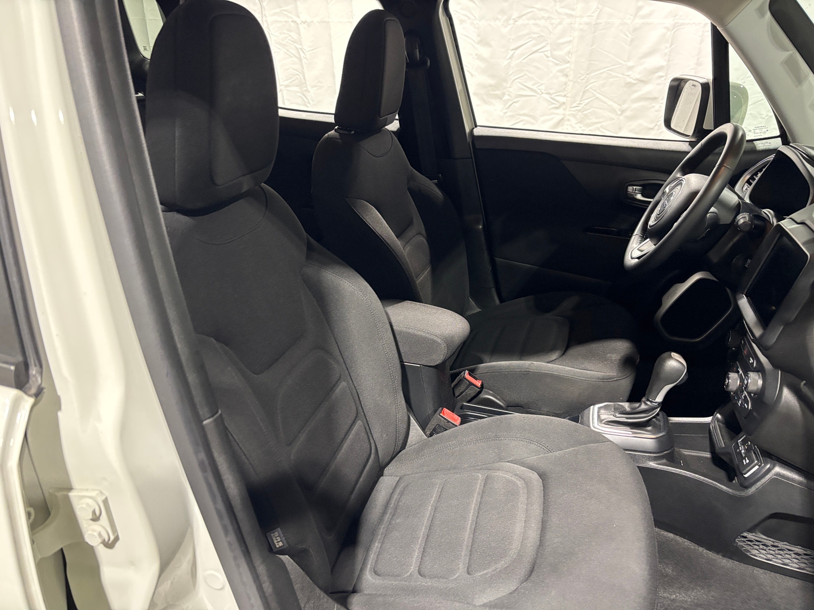 Thumbnail: 2019 Jeep Renegade - 2