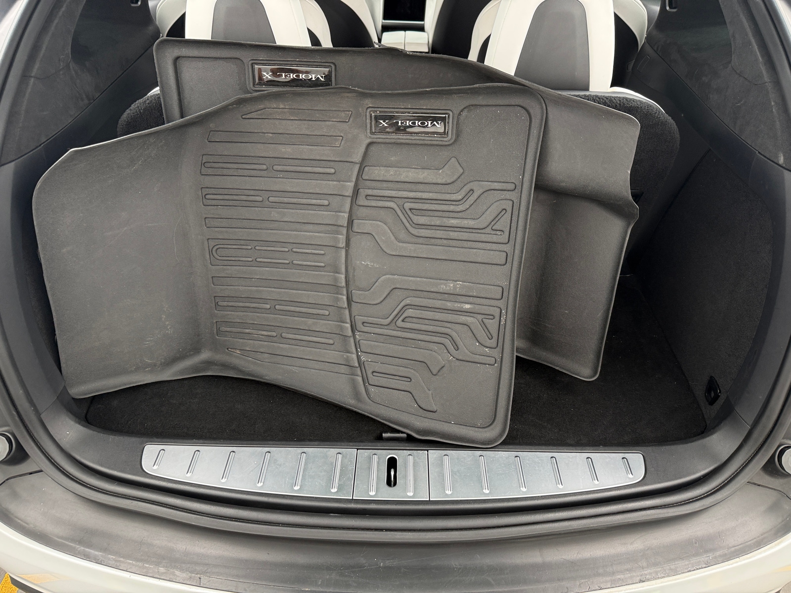 Thumbnail: 2019 Tesla Model X - 6