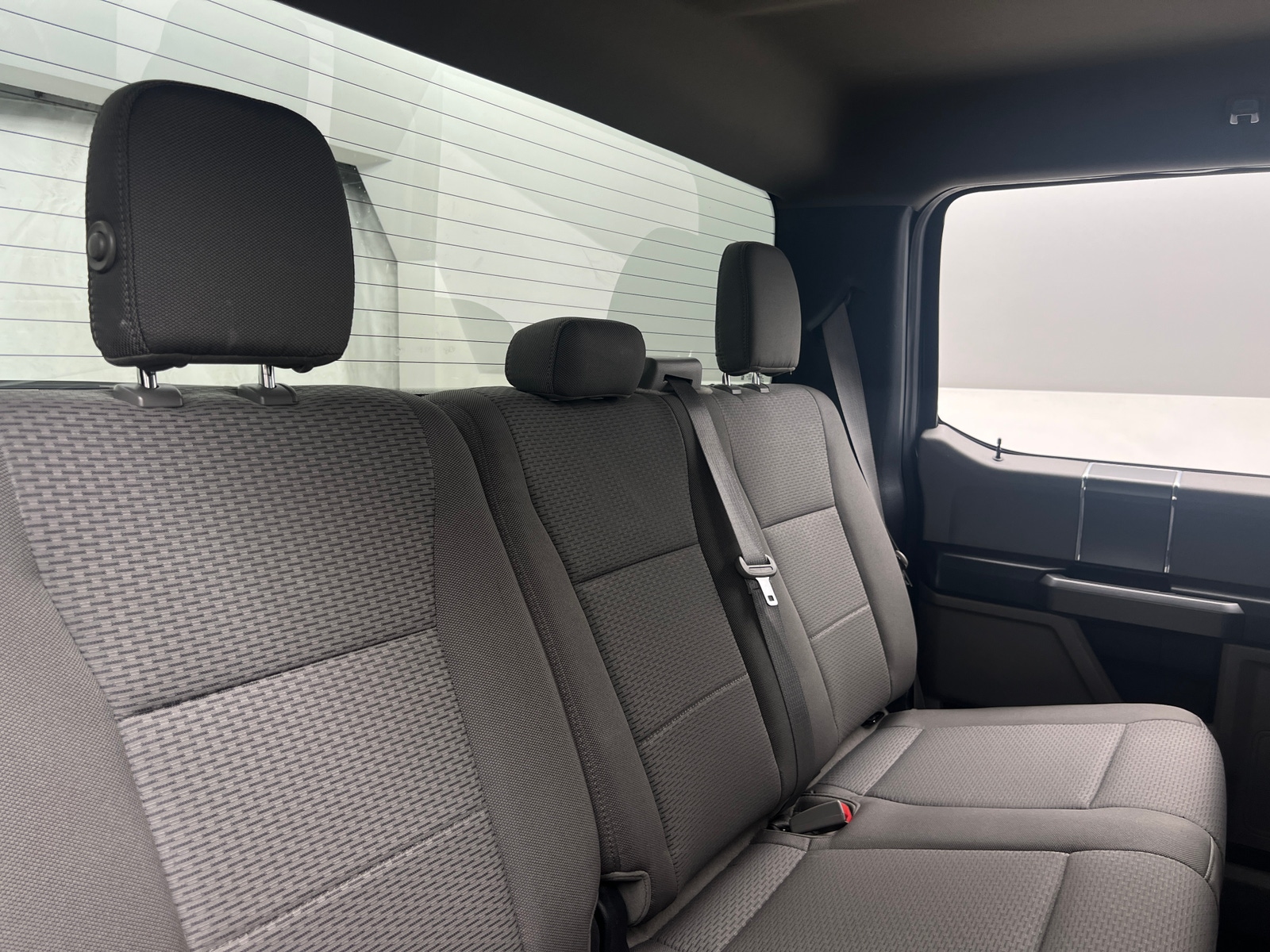 Thumbnail: 2019 Ford Econoline - 6