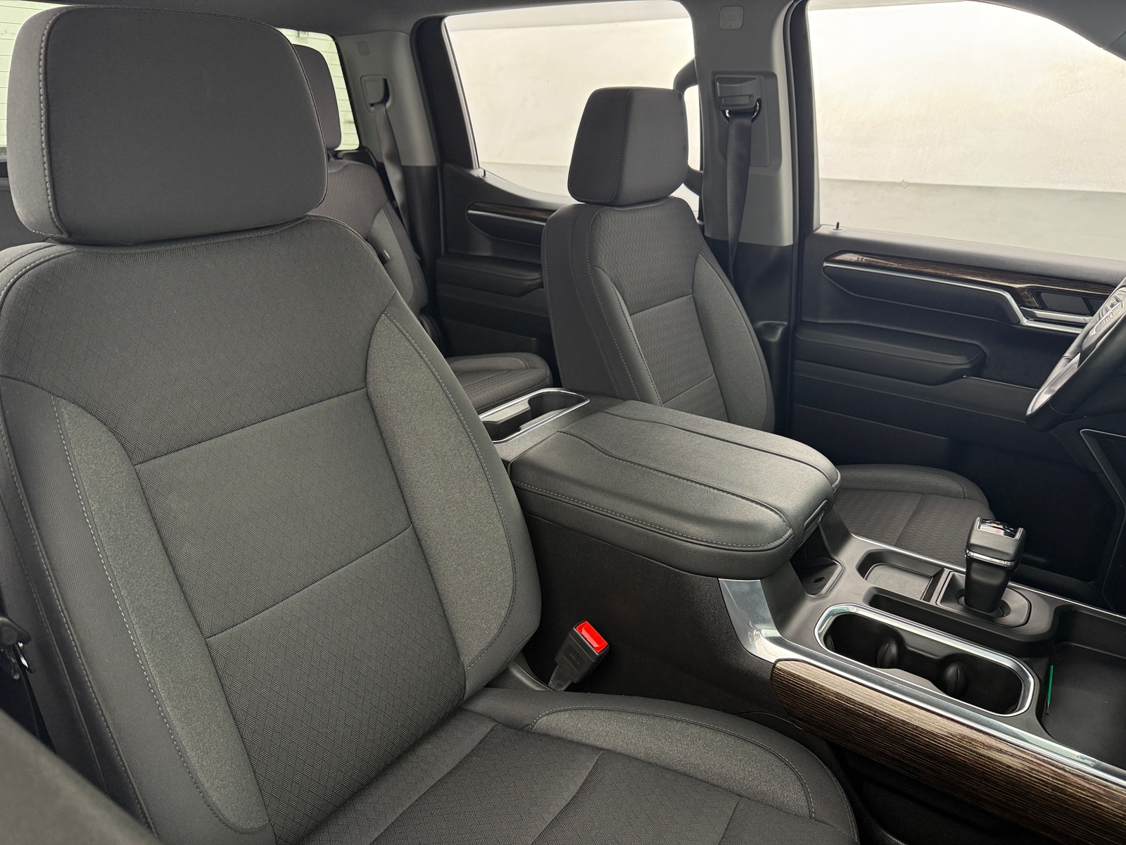 Thumbnail: 2024 GMC Sierra 1500 - 2