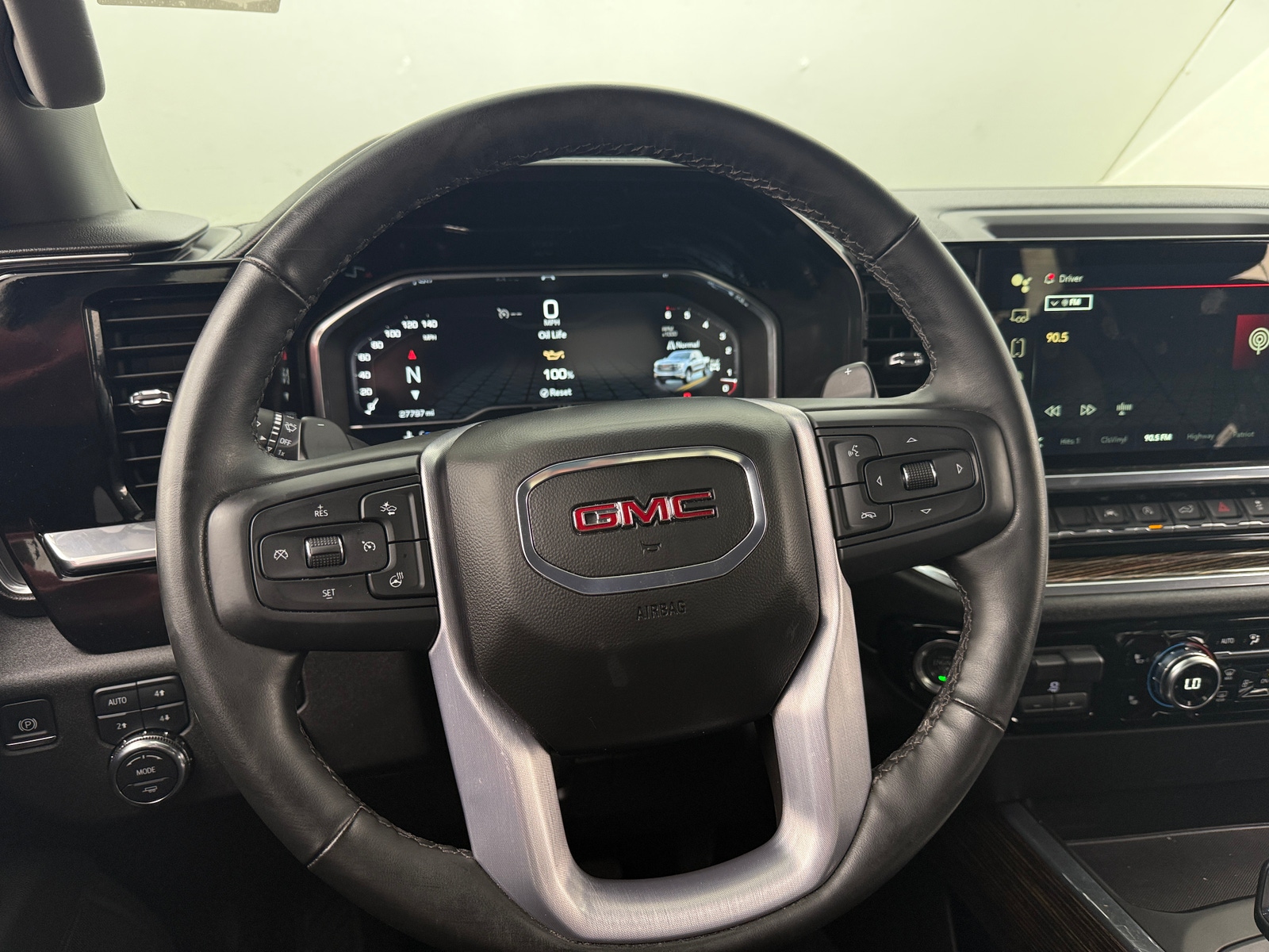 Thumbnail: 2024 GMC Sierra 1500 - 5