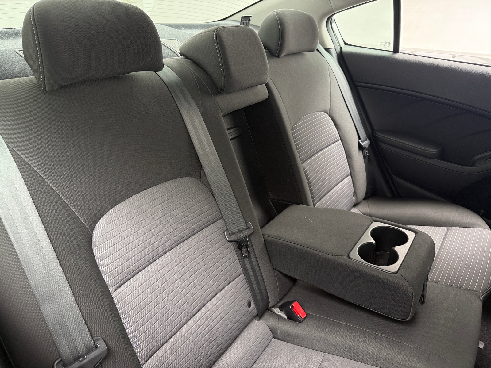 Thumbnail: 2015 Kia Forte - 6