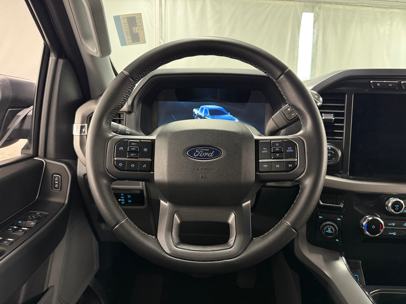 Thumbnail: 2024 Ford Econoline - 5