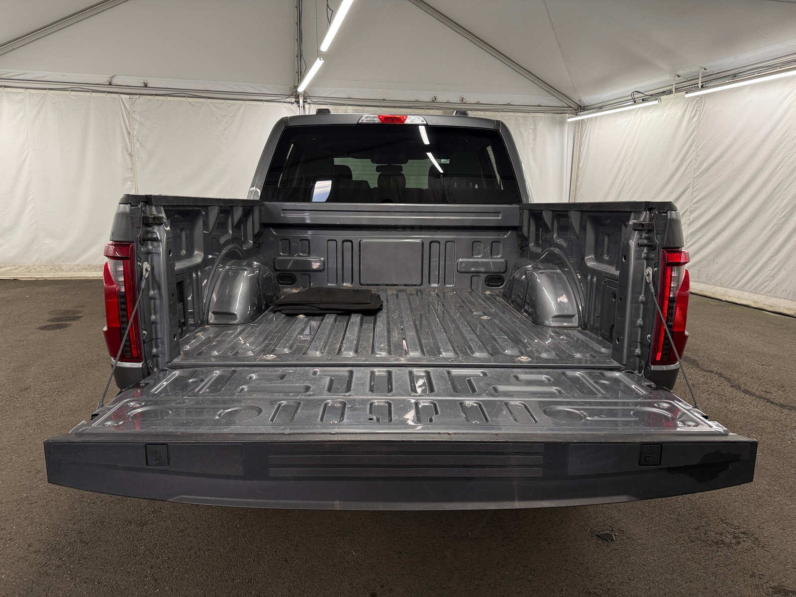 Thumbnail: 2024 Ford Econoline - 7