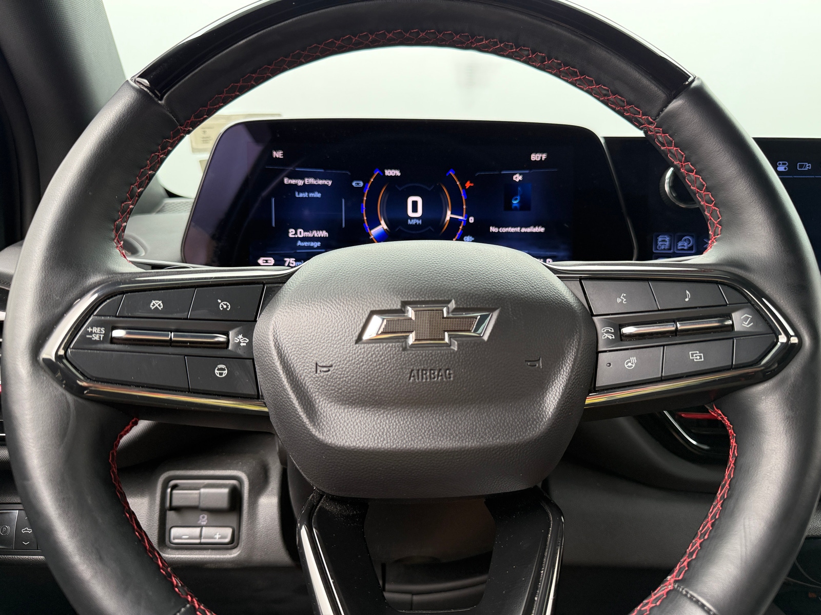 Thumbnail: 2024 Chevrolet Silverado EV - 5