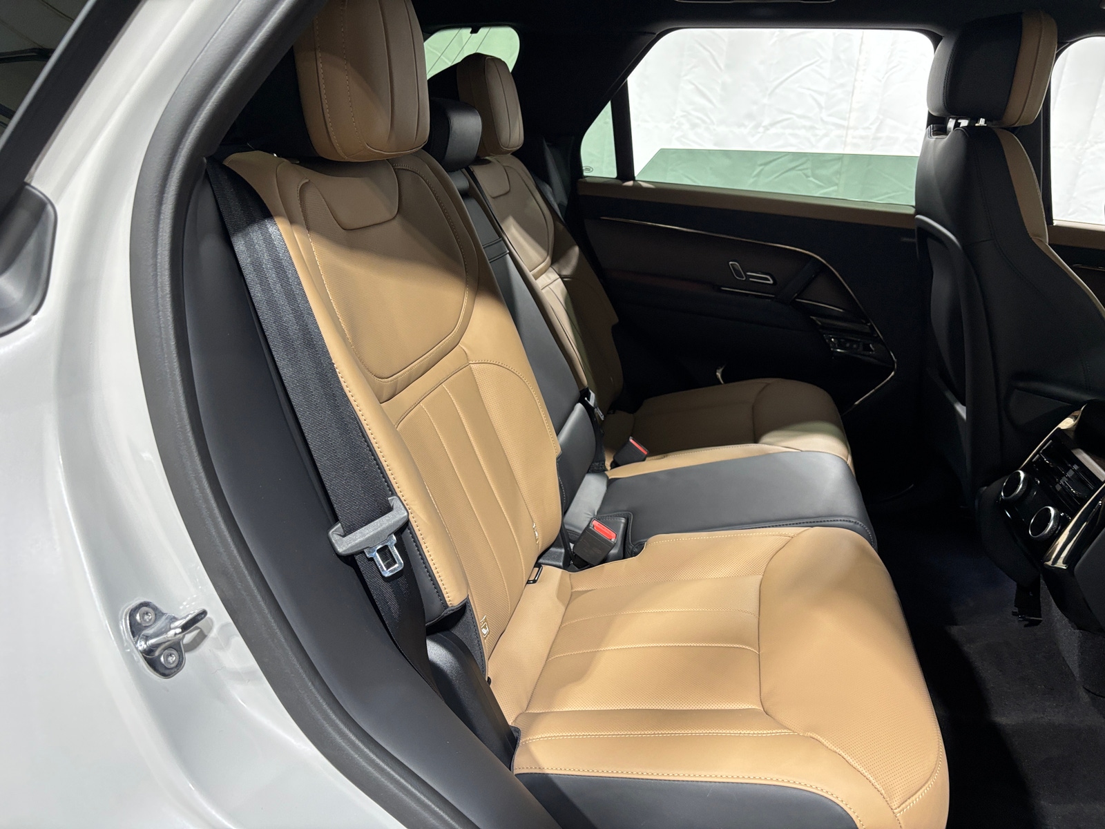 Thumbnail: 2024 Land Rover Range Rover Sport - 5